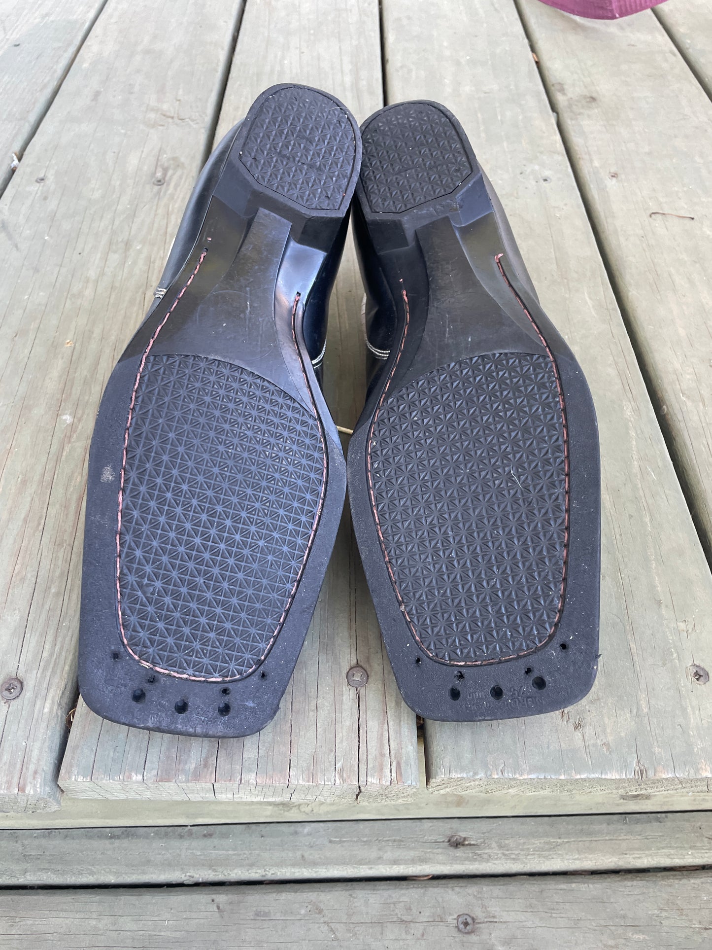 Size 44 (US Men's 10.5) Vauhti 75mm 3-Pin Cross-Country Ski Boots from Finland!!!