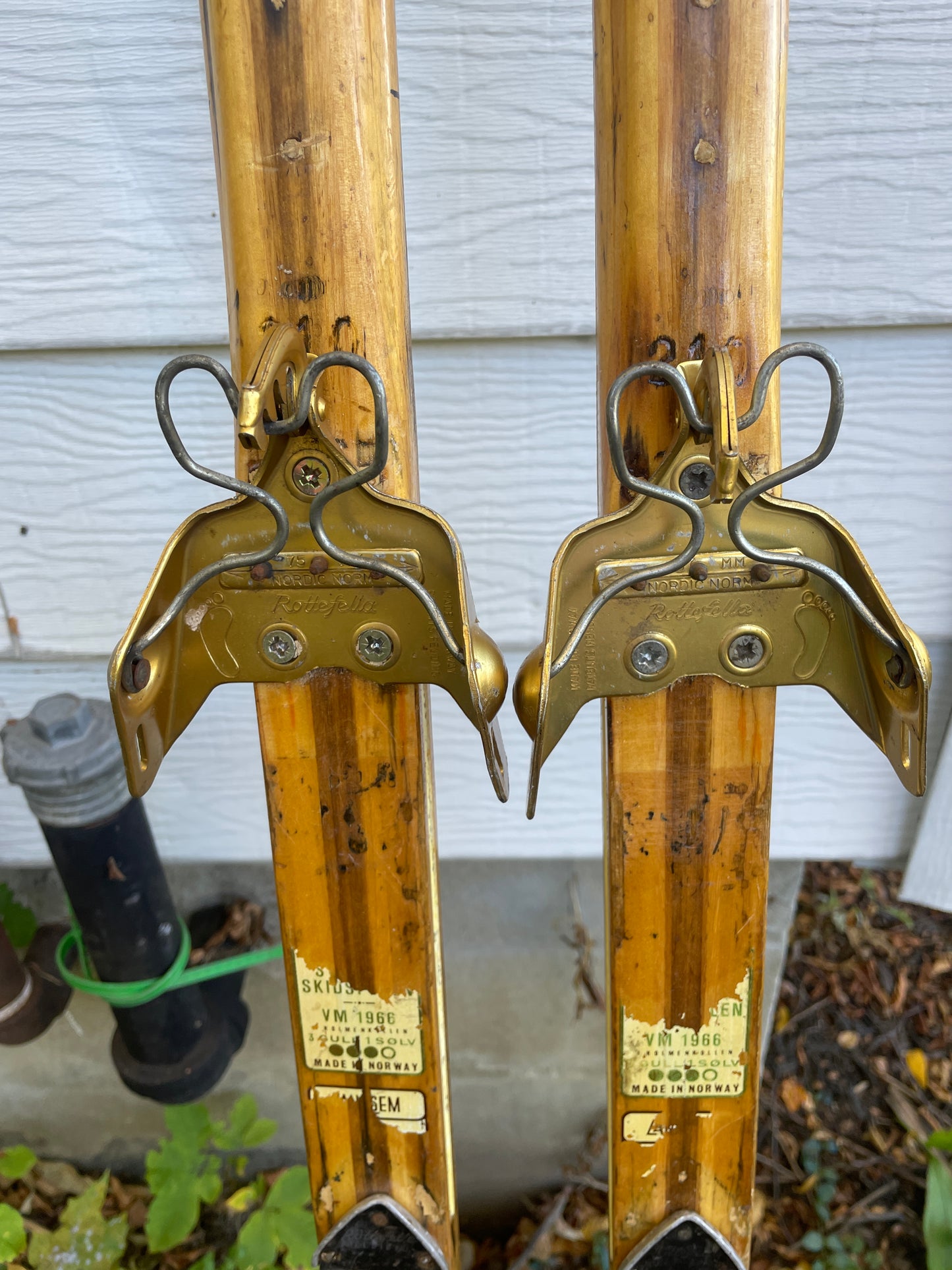 BARGAIN BIN!!! - 210cm Landsem Late 1960s Wood Cross-Country Racing Skis - NORWAY - Race Pedigree!!!