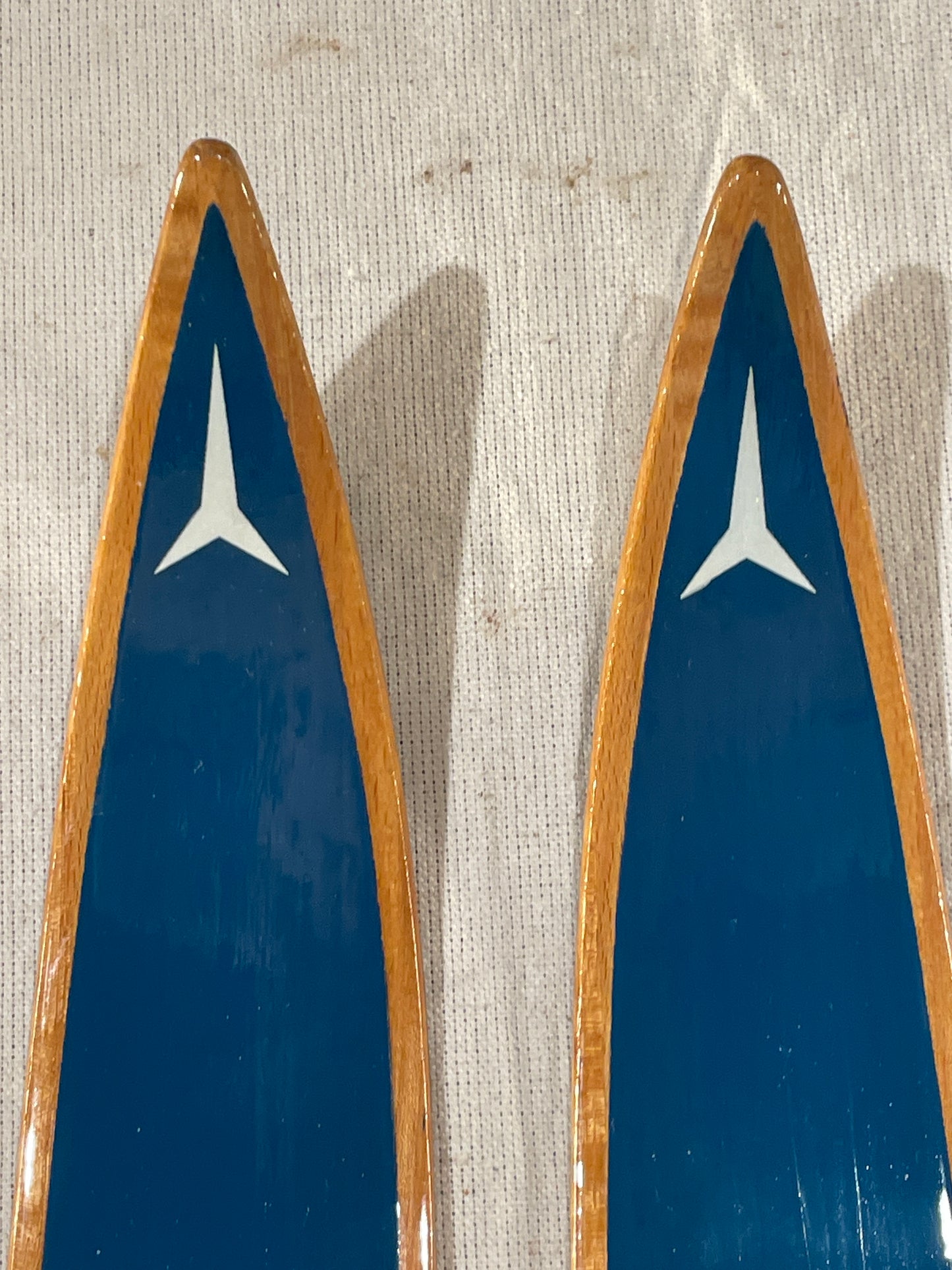 195cm Blå-Skia Wood "Tur-Langrenn" Light Touring Cross-Country Skis - Early 70s - TIMEPIECE!!!!