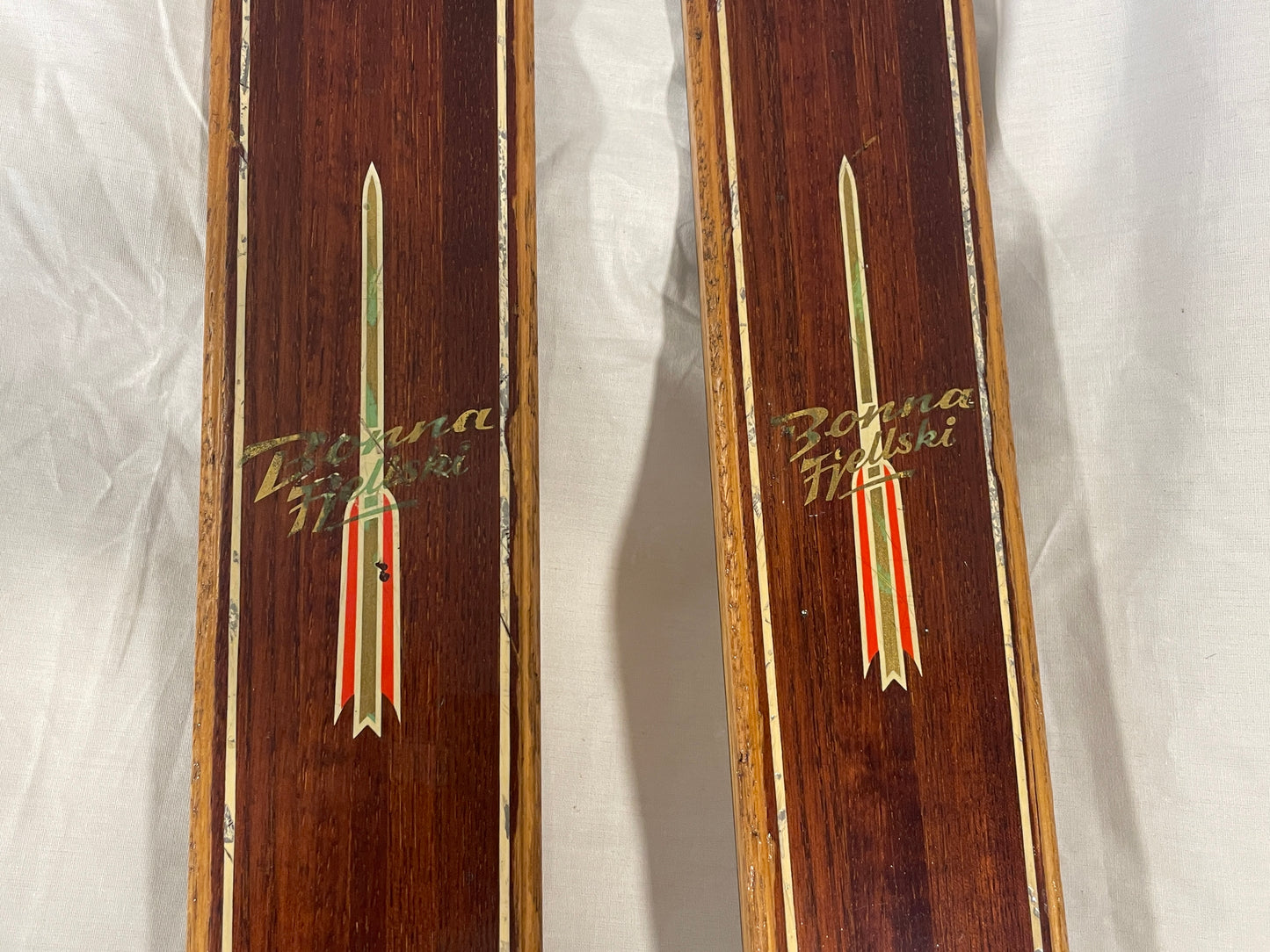 215cm Bonna of Norway 1960s Wood and Metal-Edge "Fjellski"