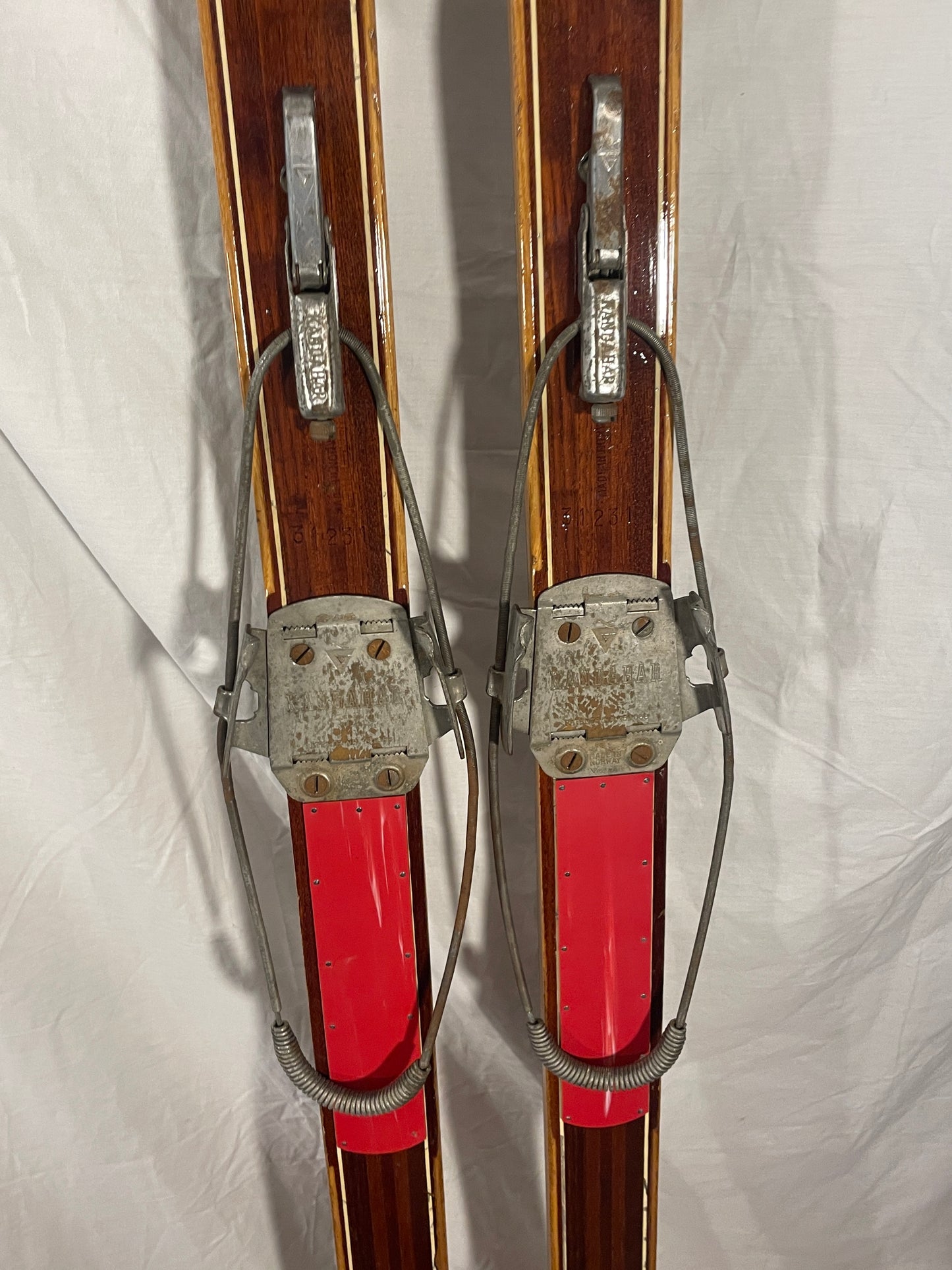 215cm Bonna of Norway 1960s Wood and Metal-Edge "Fjellski"