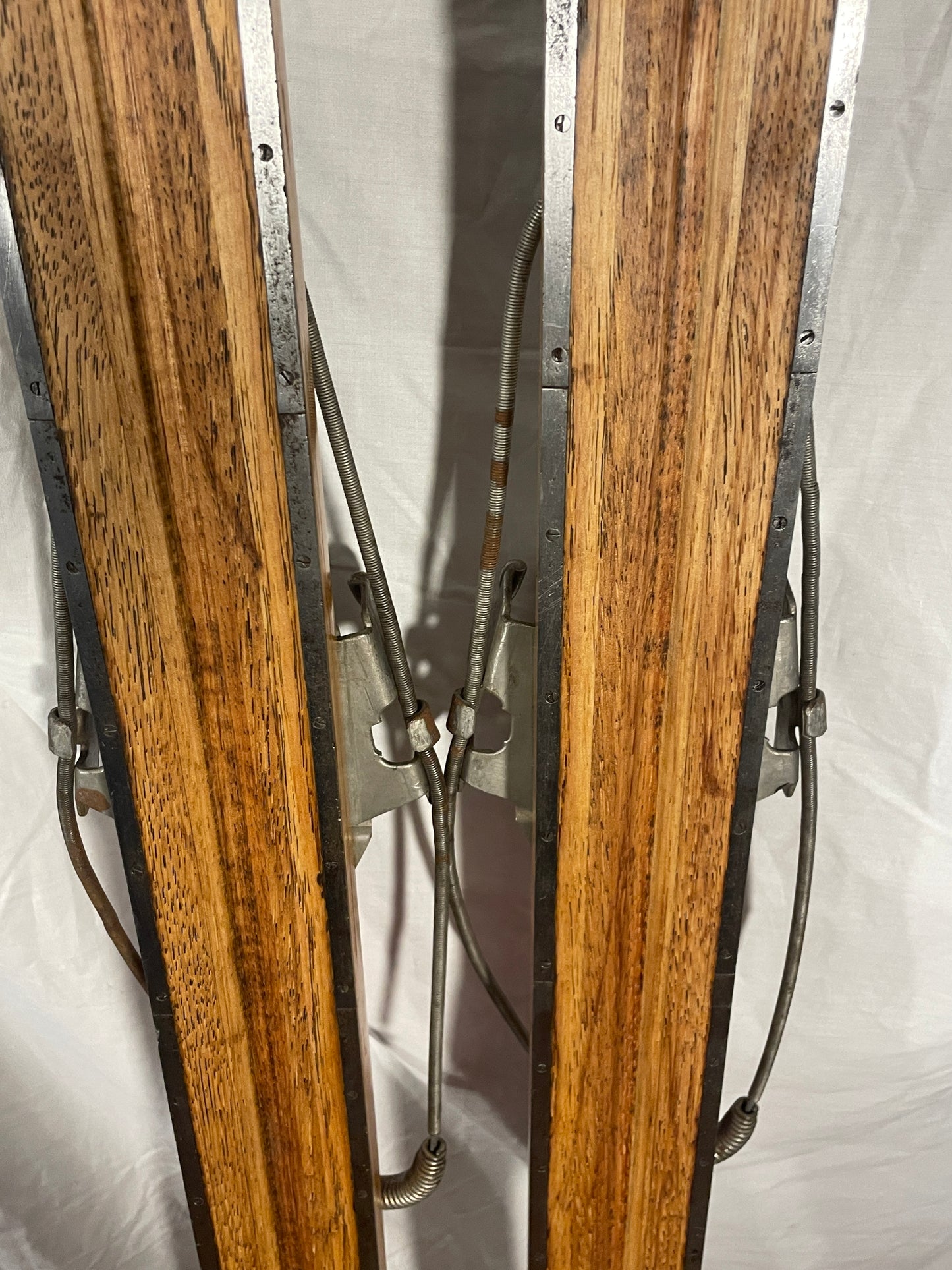 215cm Bonna of Norway 1960s Wood and Metal-Edge "Fjellski"