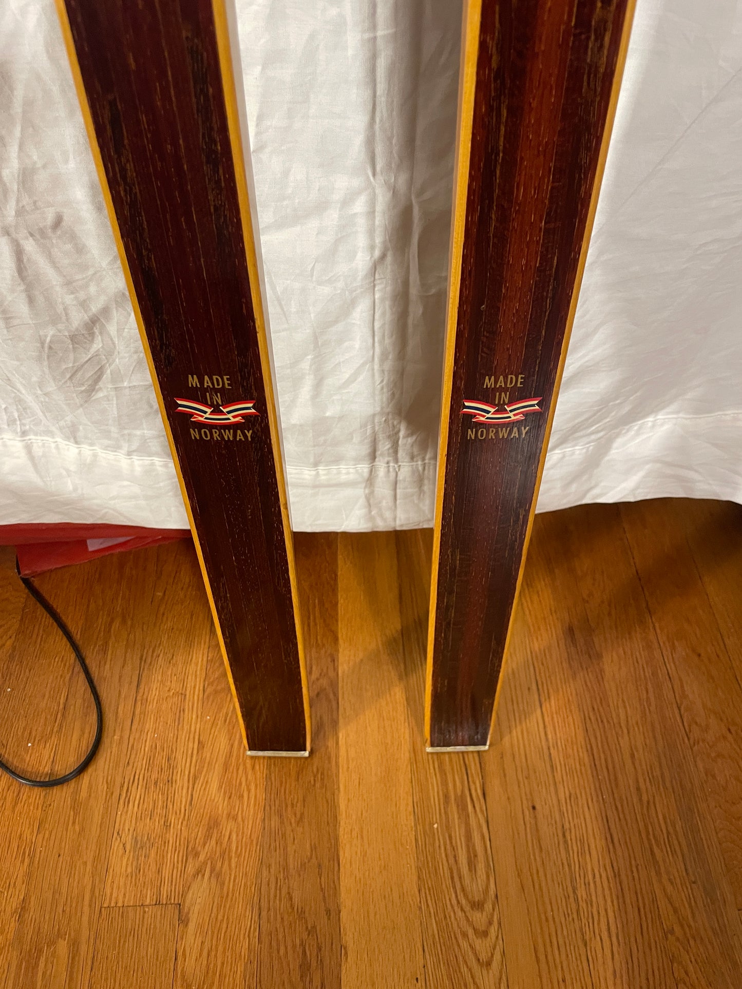 215cm Gresshoppa "Finse" Wood Cross-Country Skis - BEAUTIFUL condition - mid 1960s
