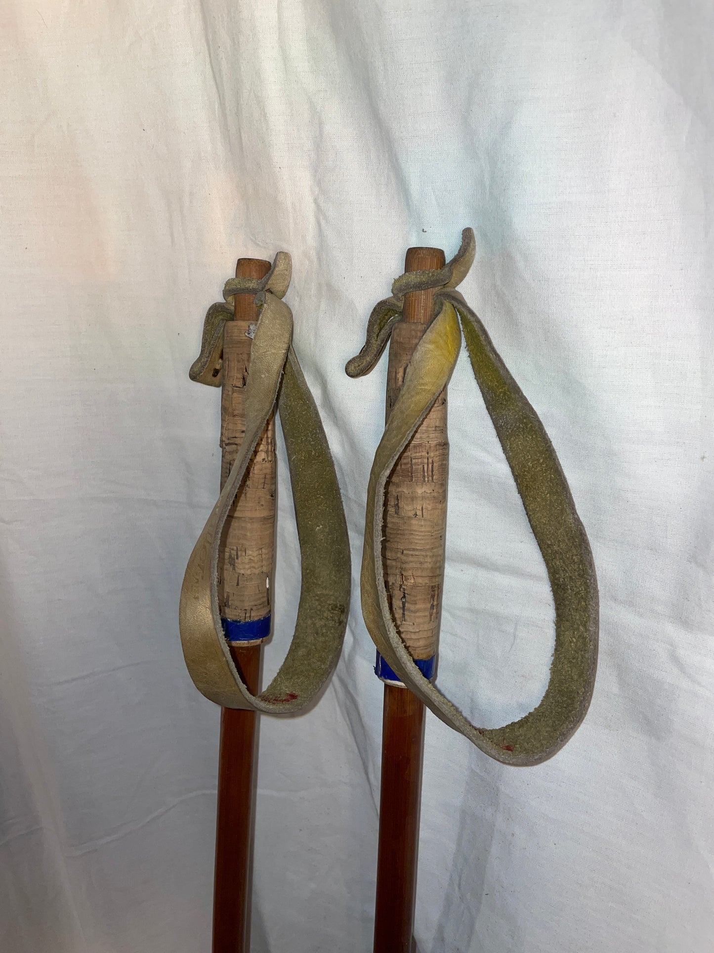 135cm CORK-Handled Bamboo Poles Beautiful Leather Baskets Müller Switzerland