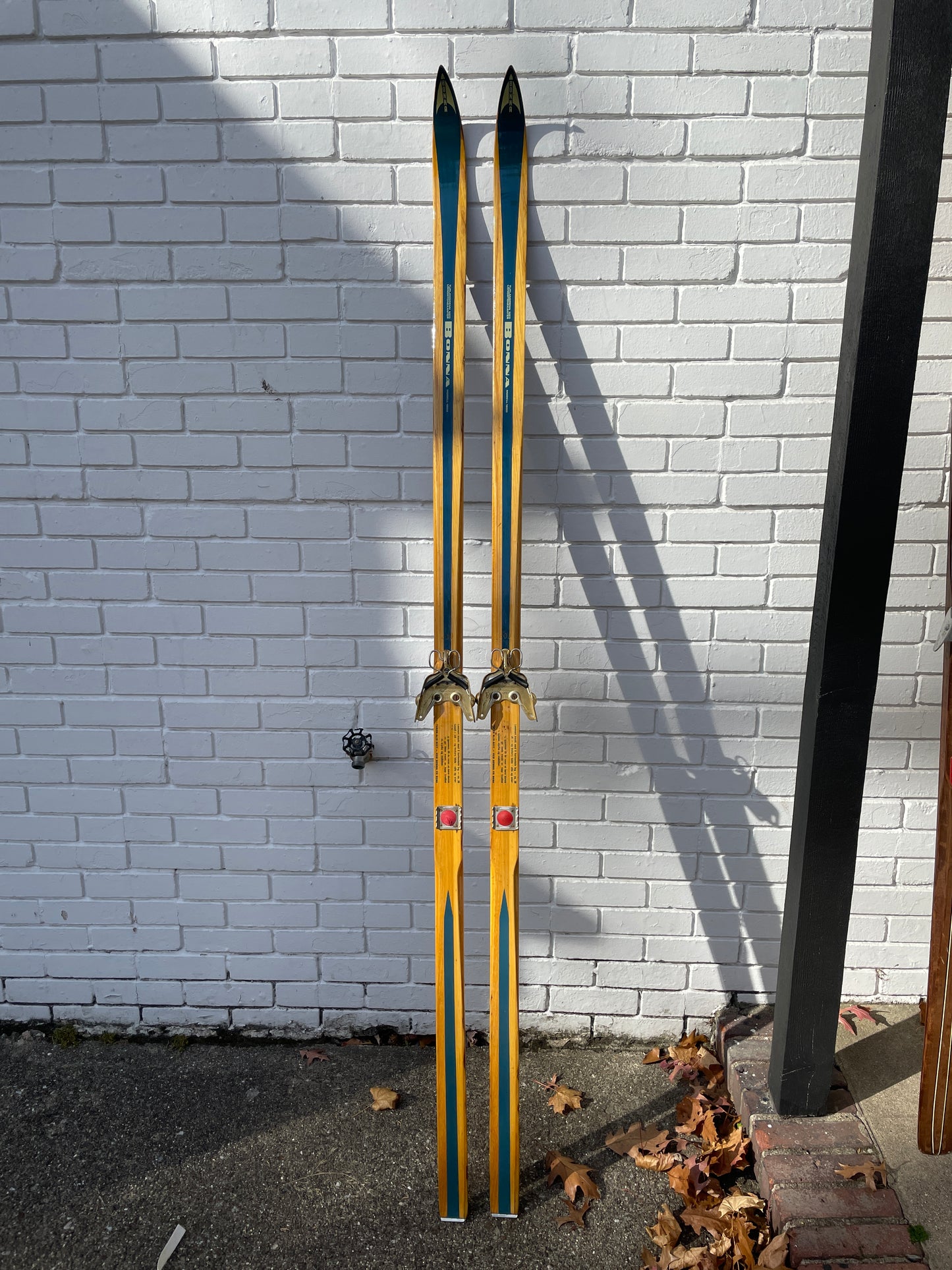 200cm Bonna 1800 Wood Cross-Country Skis - Early 1970s - from NORWAY!
