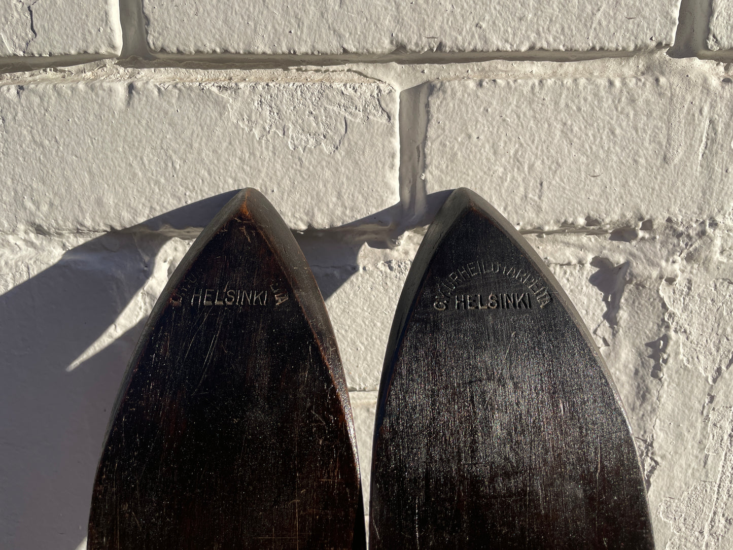 180cm Karhu of Finland Vintage-Retro-Really Old Wood Cross-Country Skis