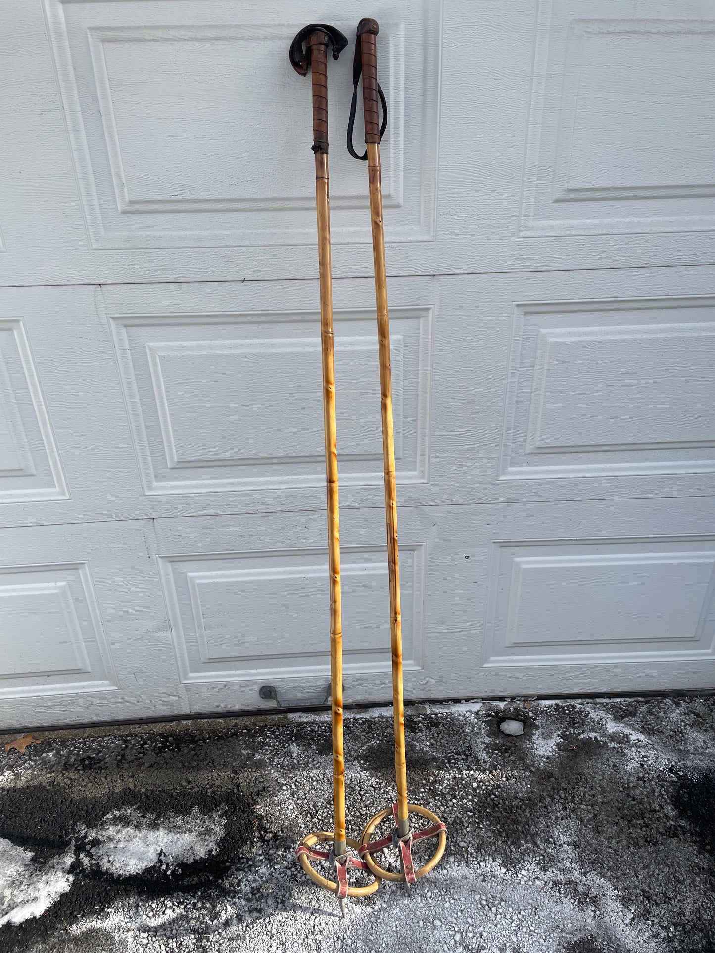 140cm Vintage Cross-Country Ski Poles from Norway - Beefy Leather/Wicker Baskets - Time Piece!!!