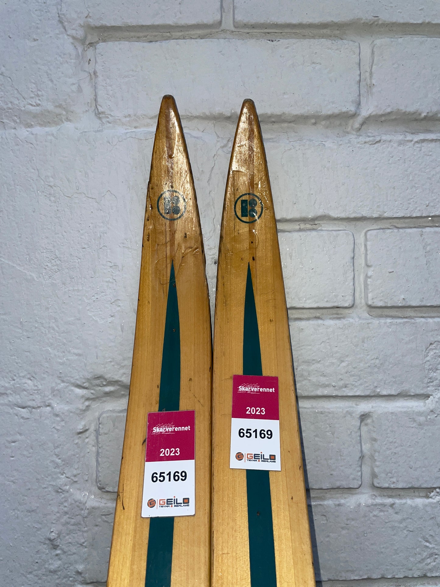 BARGAIN BIN!!! - 215cm Blå-Skia Wood Nordic Racing Skis - Treplast Såle - Racing Pedigree!!!