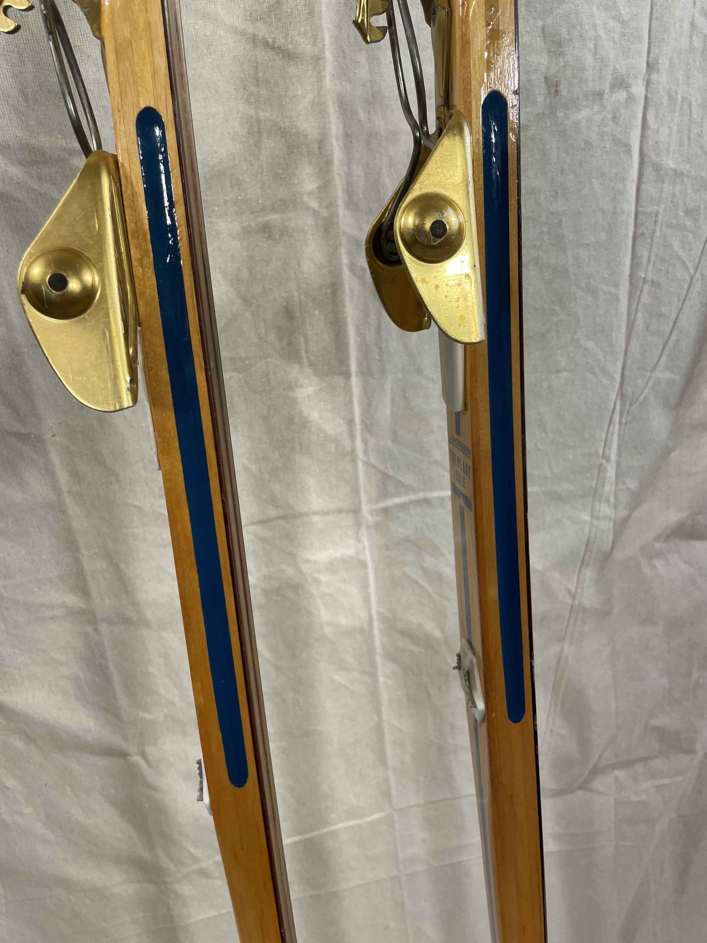 210cm Blå-Skia Wood Nordic Racing Skis - Low-Maintenance Base - Completely Restored - Ready for Snow!