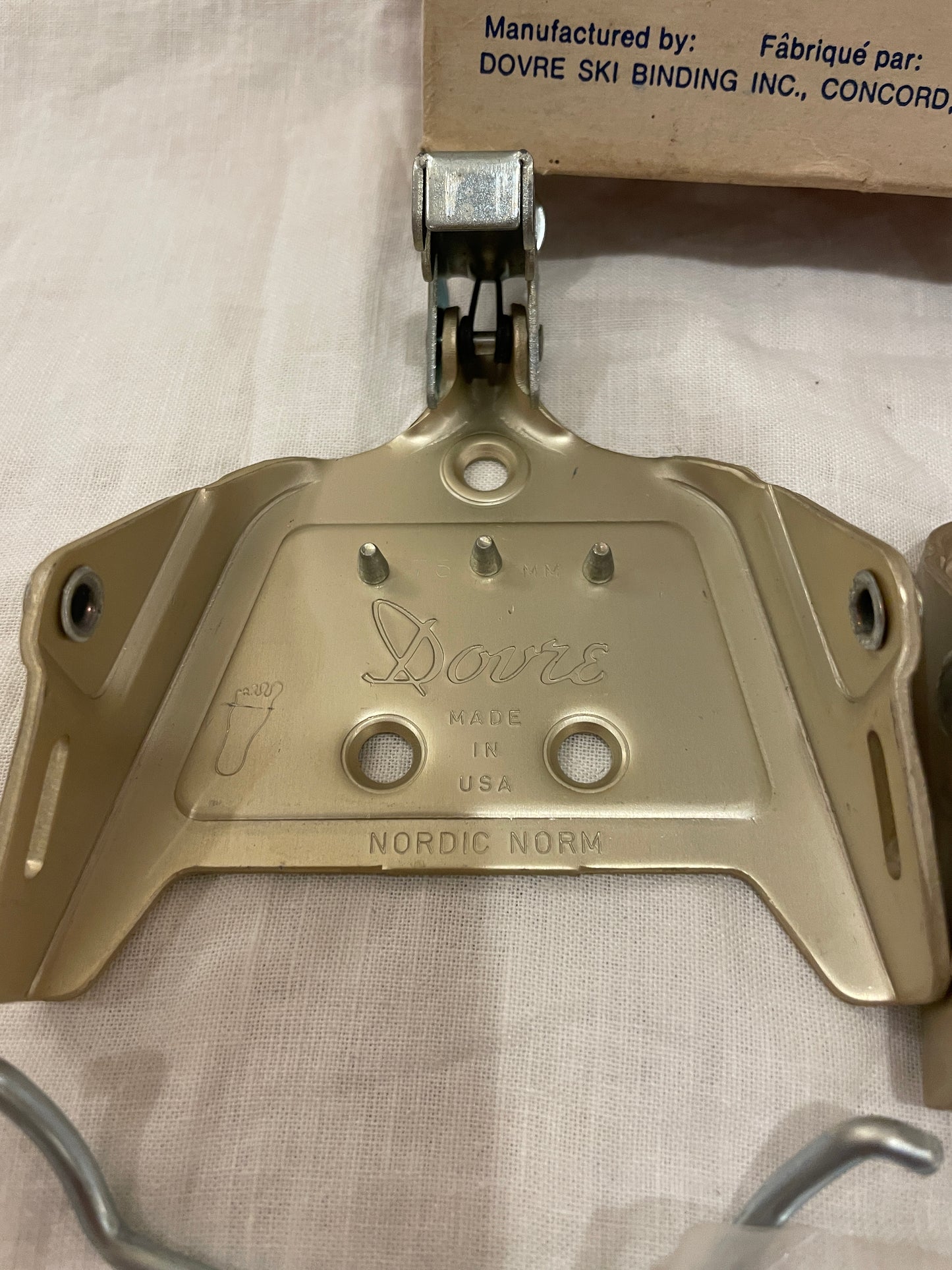 Dovre 75mm Vintage Cross-Country Ski Bindings - USA Made!