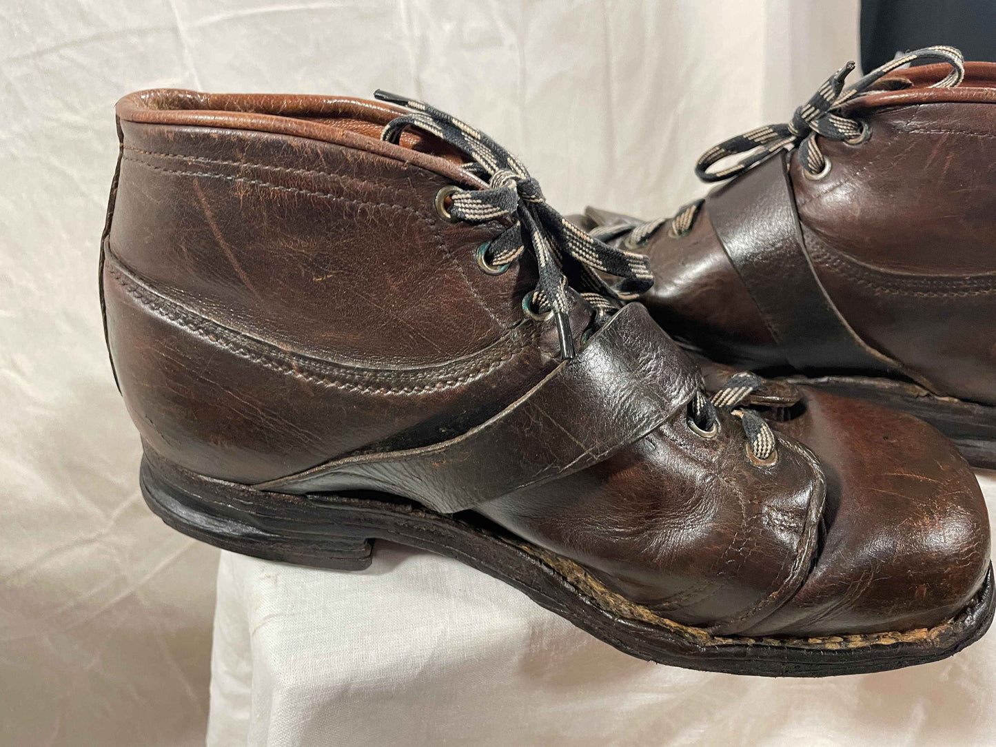 Size 44/45 (US Men's 11) - 1940s/50s Norwegian Men's Ski Boots - Beautifully Restored!