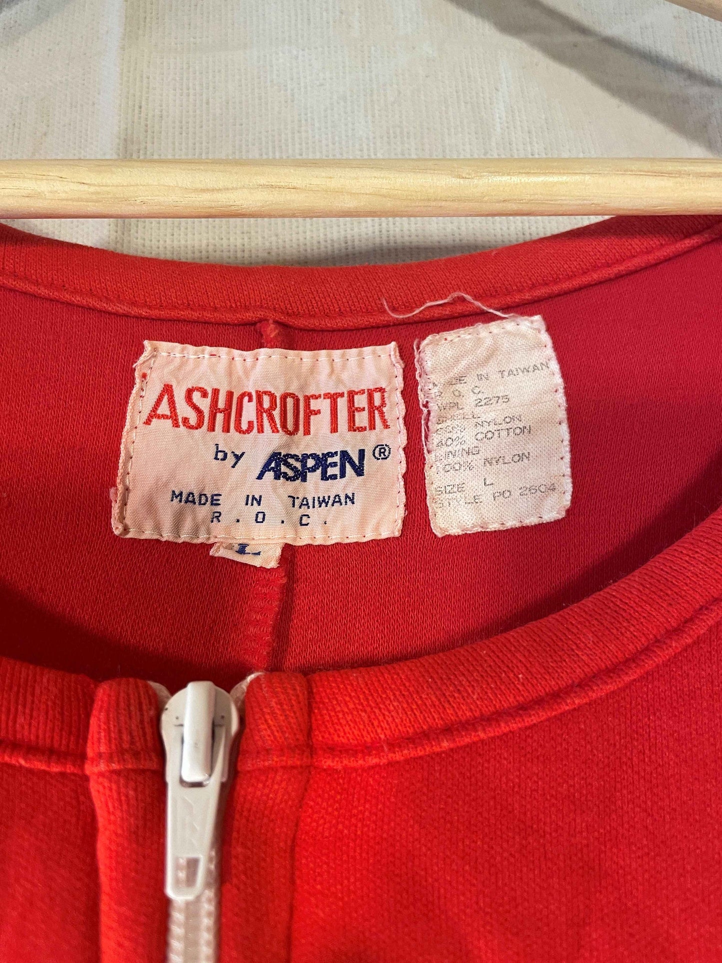 Size L 1970s Cross-Country Ski Bib Knickers - Cool Red Colour