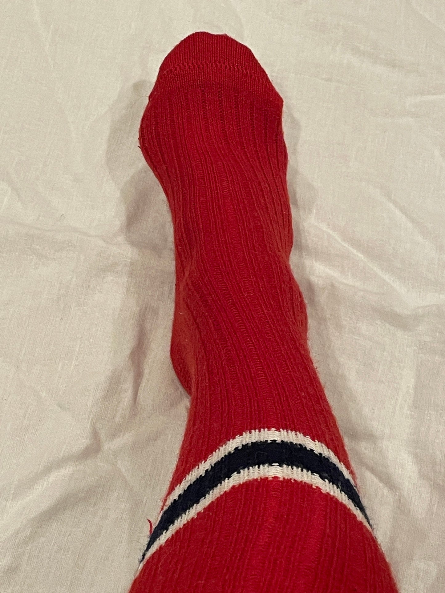 Size L - Vintage Cross-Country Ski Wool Knicker Socks - Red with Blue and White Stripes - 1960s