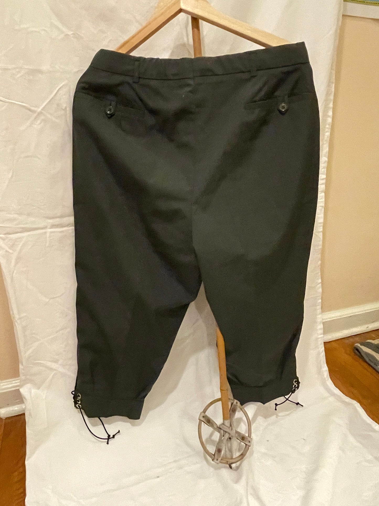 Size 32 - Cross-Country Skiing Knicker Pants - Norwegian Grey - Lightweight w/ Silicone Coating!