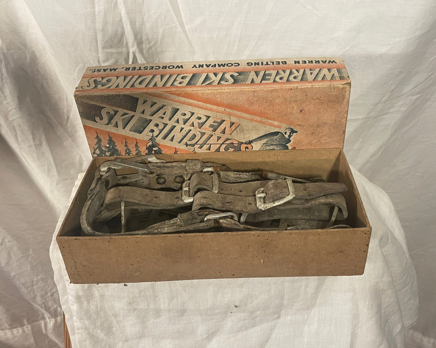 Vintage Downhill Ski Binding - 1950s - Warren Belting Company Worcester MA - UNUSED!!!
