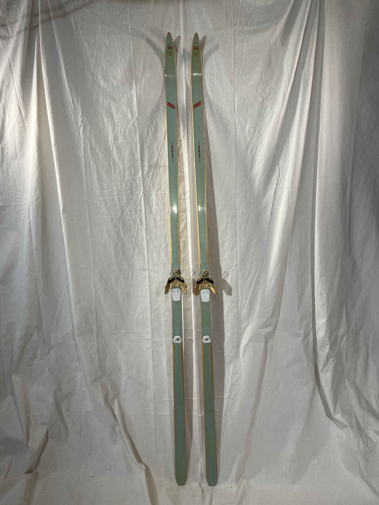 215cm Toppen Hallgeir Brenden "Balsa-Lett" Wood Cross-Country Racing Skis - RARE - 1960s