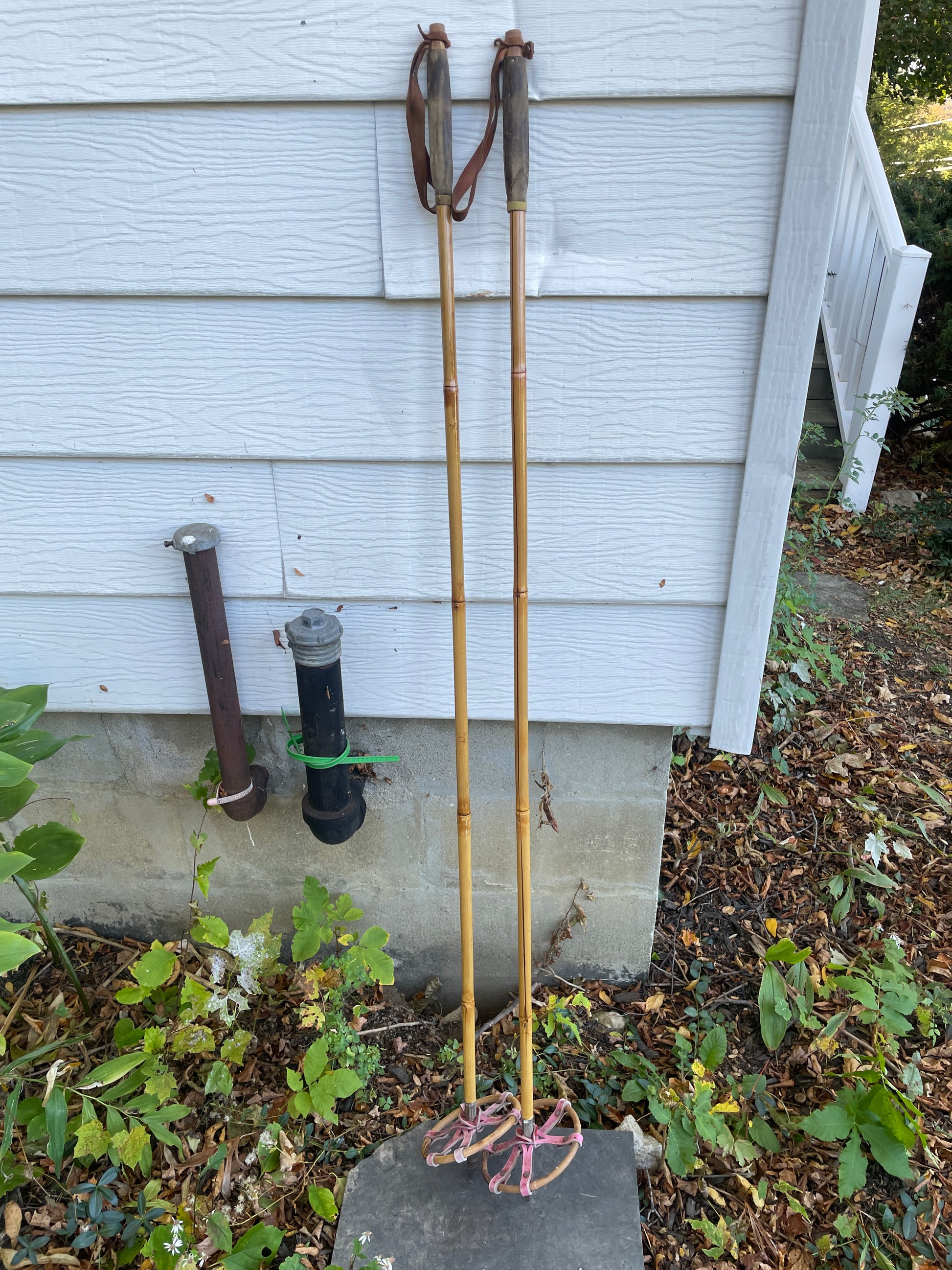 bamboo cross country poles 145cm Järvinen Bamboo Cross-Country Ski Poles - 1960s