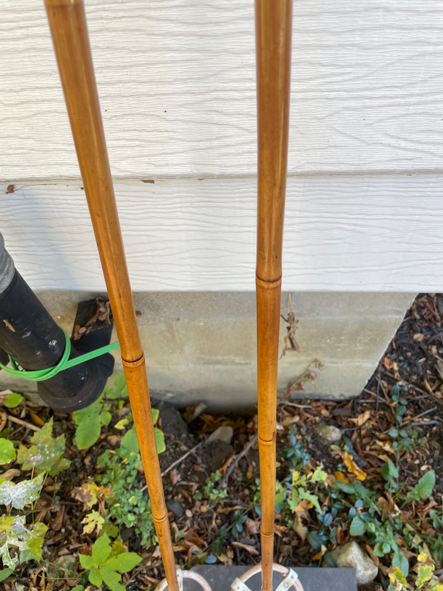 130cm Norwegian Bamboo Cross-Country Ski Poles - Leather/Wicker Baskets - VINTAGE