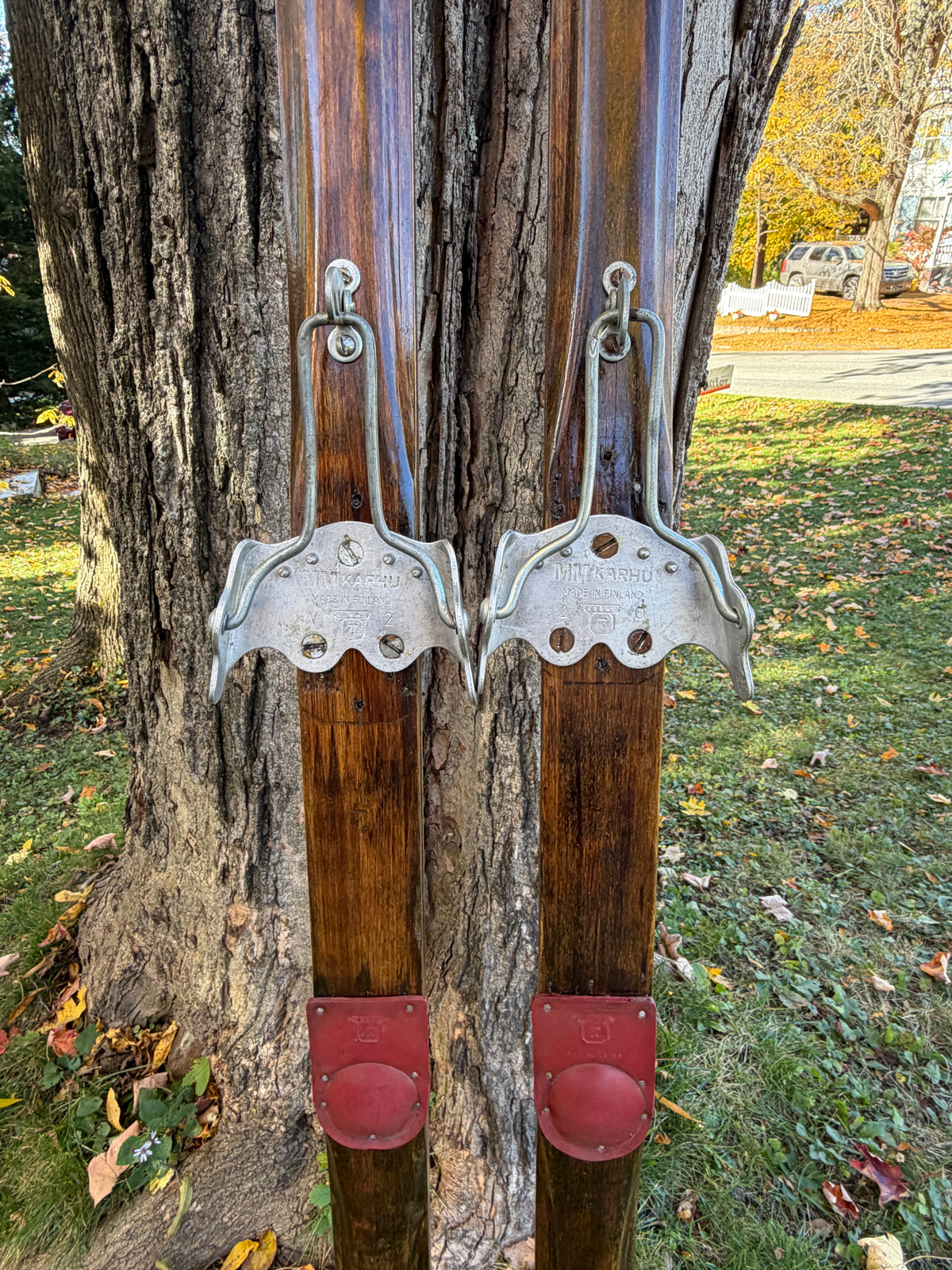 210cm Karhu "Erikoiskilpa" Wood Cross-Country Racing Skis - Brown/Ruskea