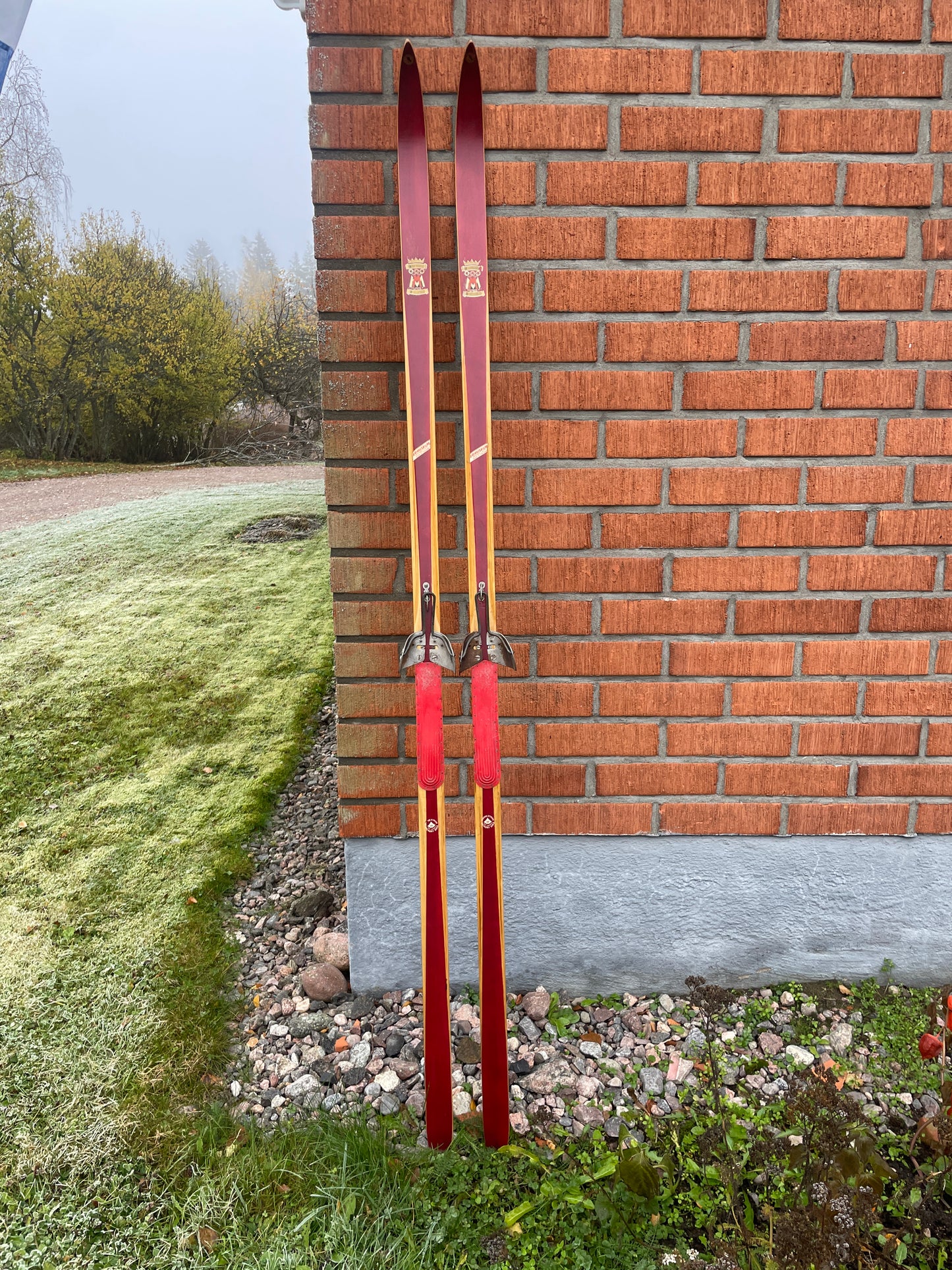 205cm Esko Järvinen "Erikoiskilpa" Wood Cross-Country Racing Skis - mid '60s - BEAUTIFUL Time Piece!!