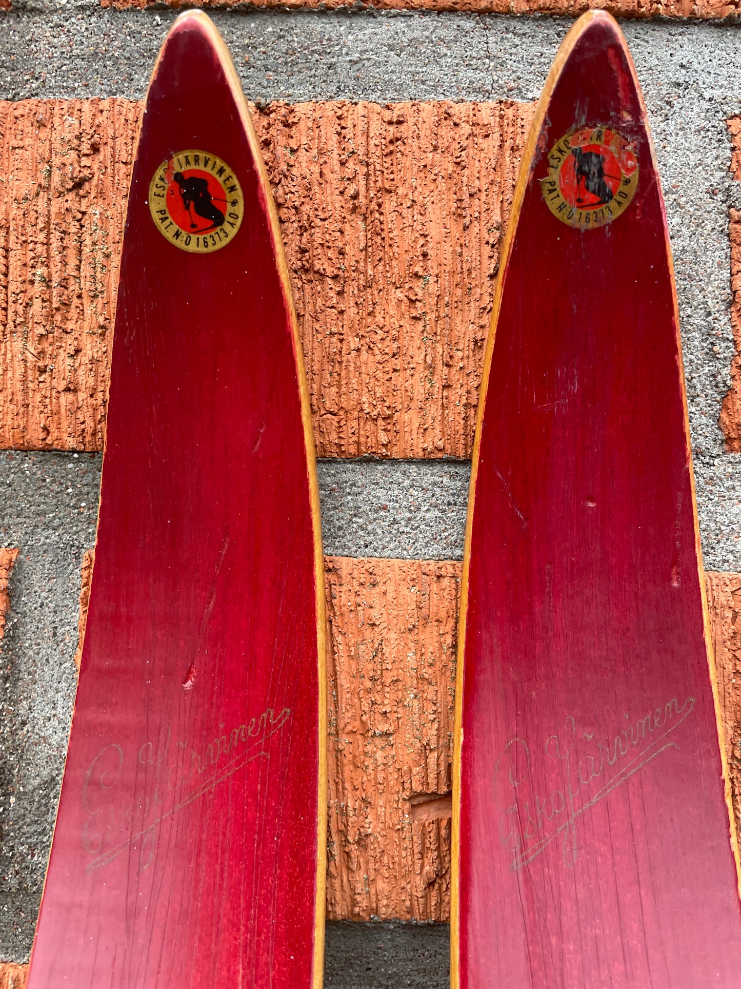 205cm Esko Järvinen "Erikoiskilpa" Wood Cross-Country Racing Skis - mid '60s - BEAUTIFUL Time Piece!!