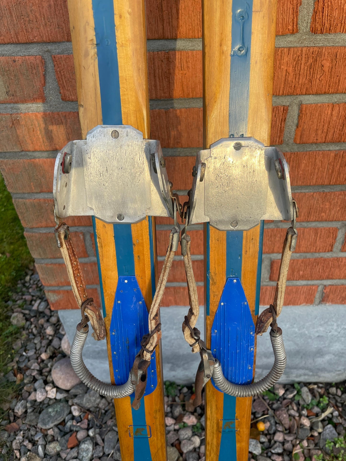 215cm Karhu "Tunturi" Early 1960s Metal-Edge Mountain Skis - From Finland!!!