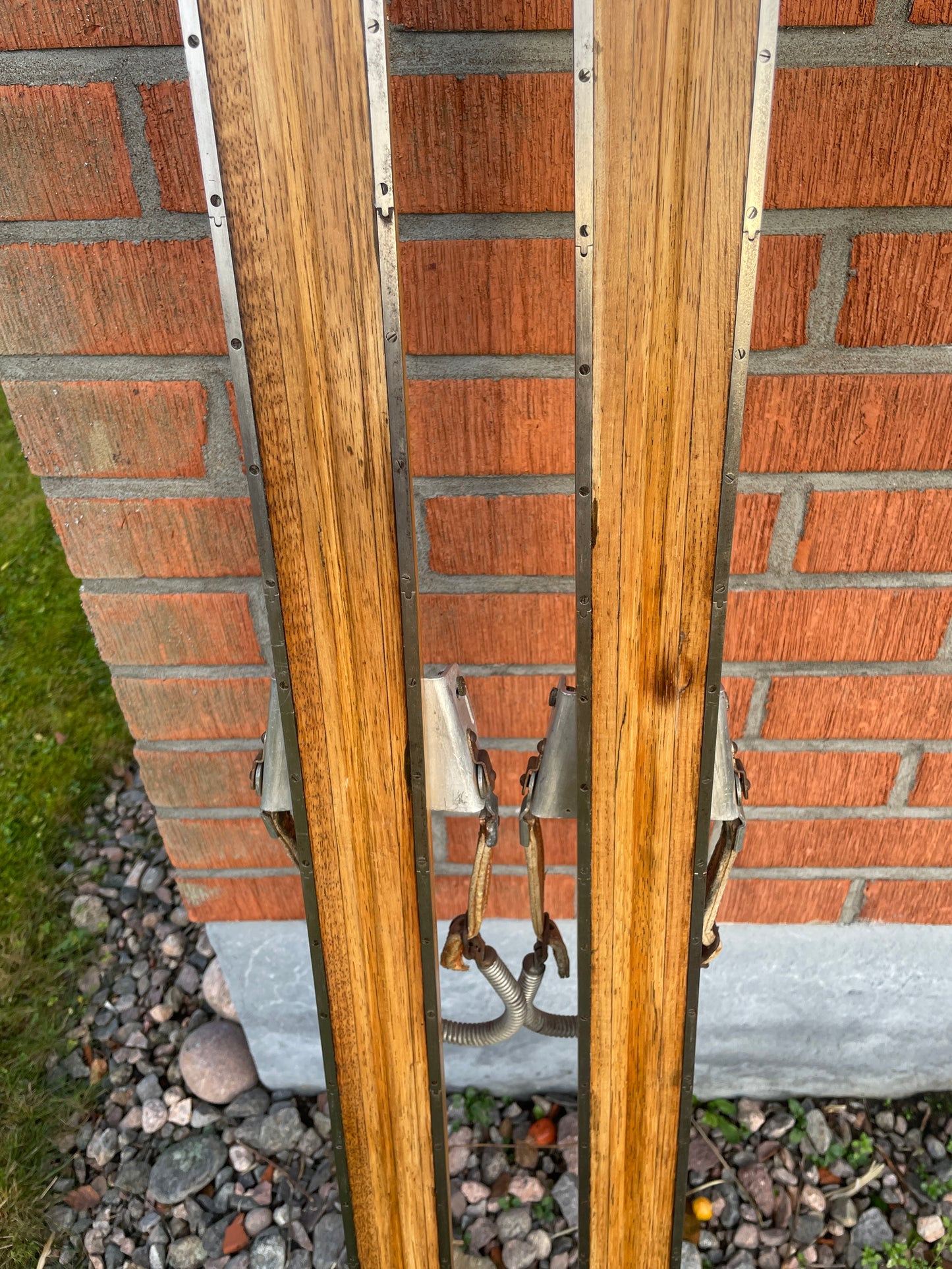 215cm Karhu "Tunturi" Early 1960s Metal-Edge Mountain Skis - From Finland!!!