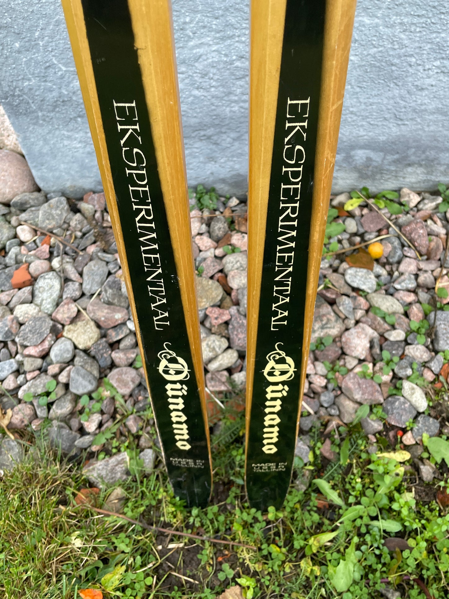 210cm Tallinn "Eksperimentaal Dünamo" 1980s Wood Cross-Country Skis - from USSR!!!