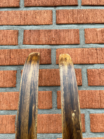 BARGAIN BIN!!! - 210cm Peltonen "Erikoiskilpa" Cross-Country Racing Skis - Late 1960s - Lighter Than Air!!!