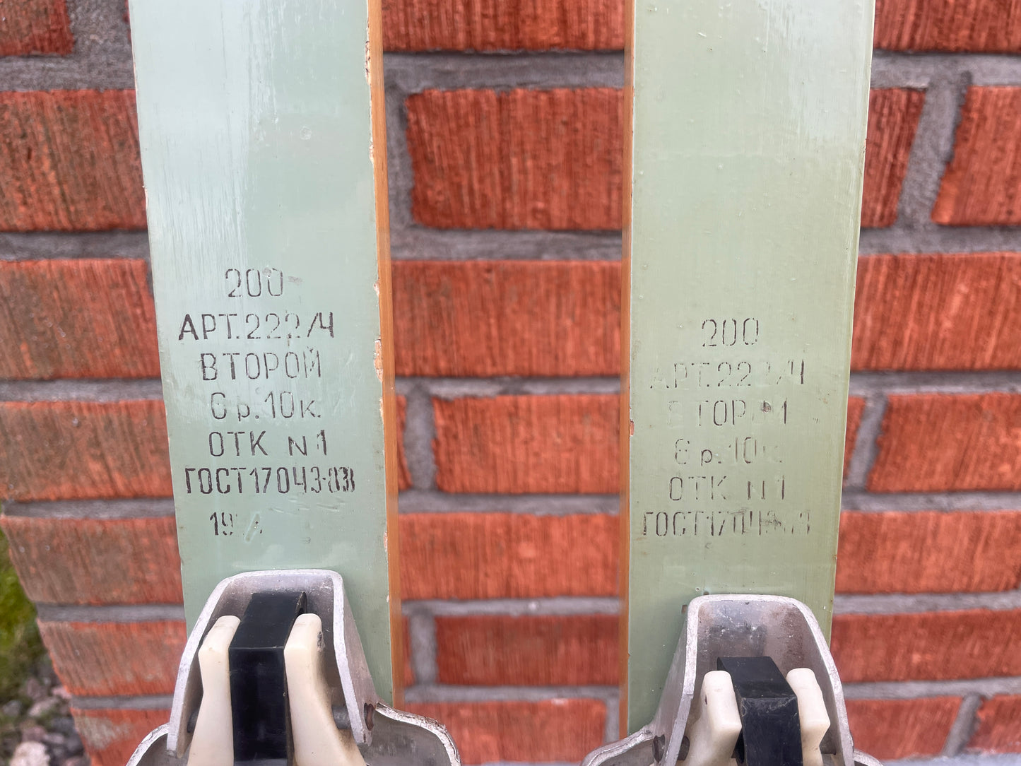 200cm Tallinn (Estonia) "Dünamo" 1980s Wood Cross-Country Skis - with Matching Vintage Ski Clamps!!!