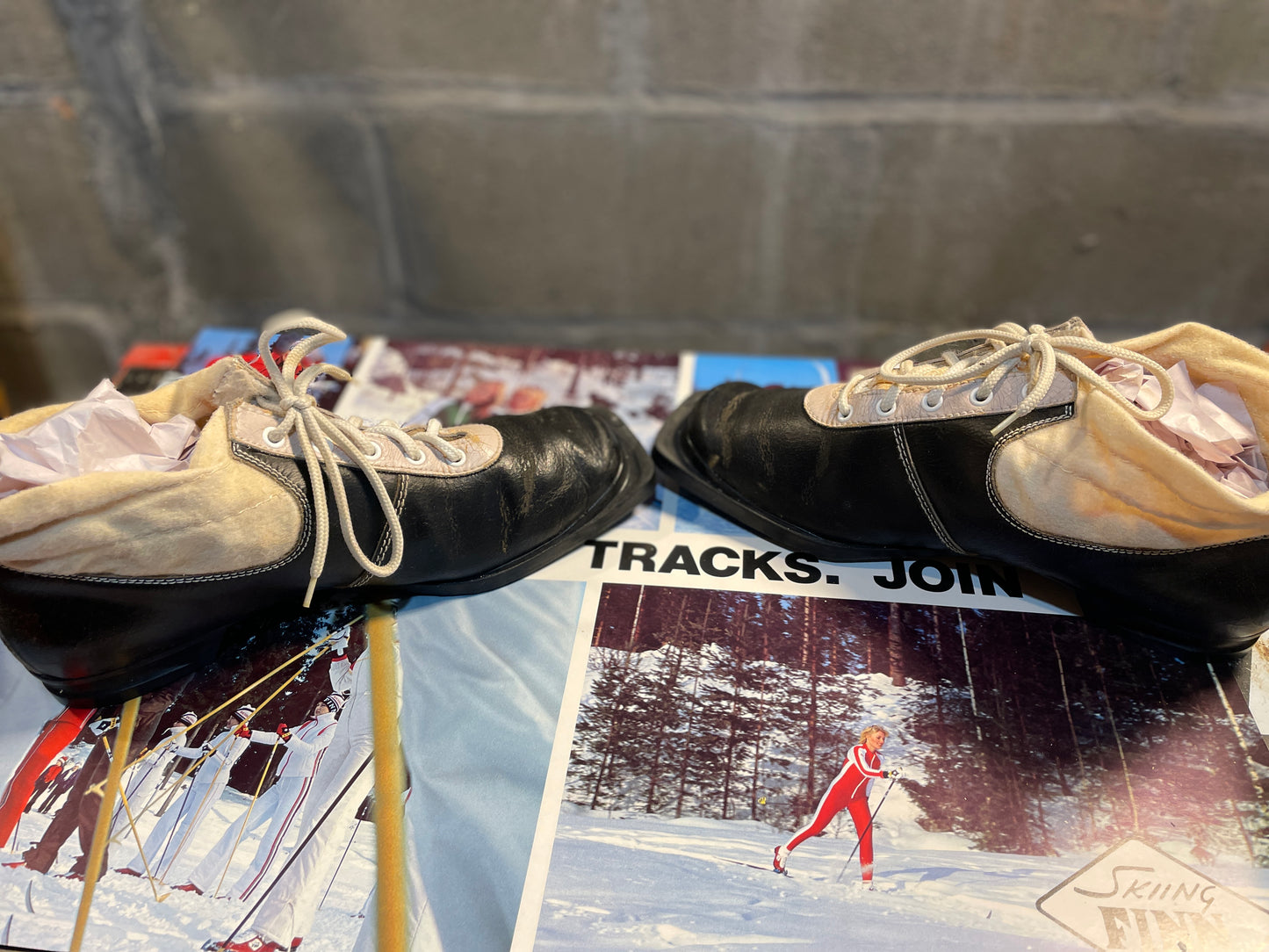 Size 44 (US Men's 10.5) "Skiing Finn" 75mm 3-Pin Cross-Country Ski Boots from Finland!!!