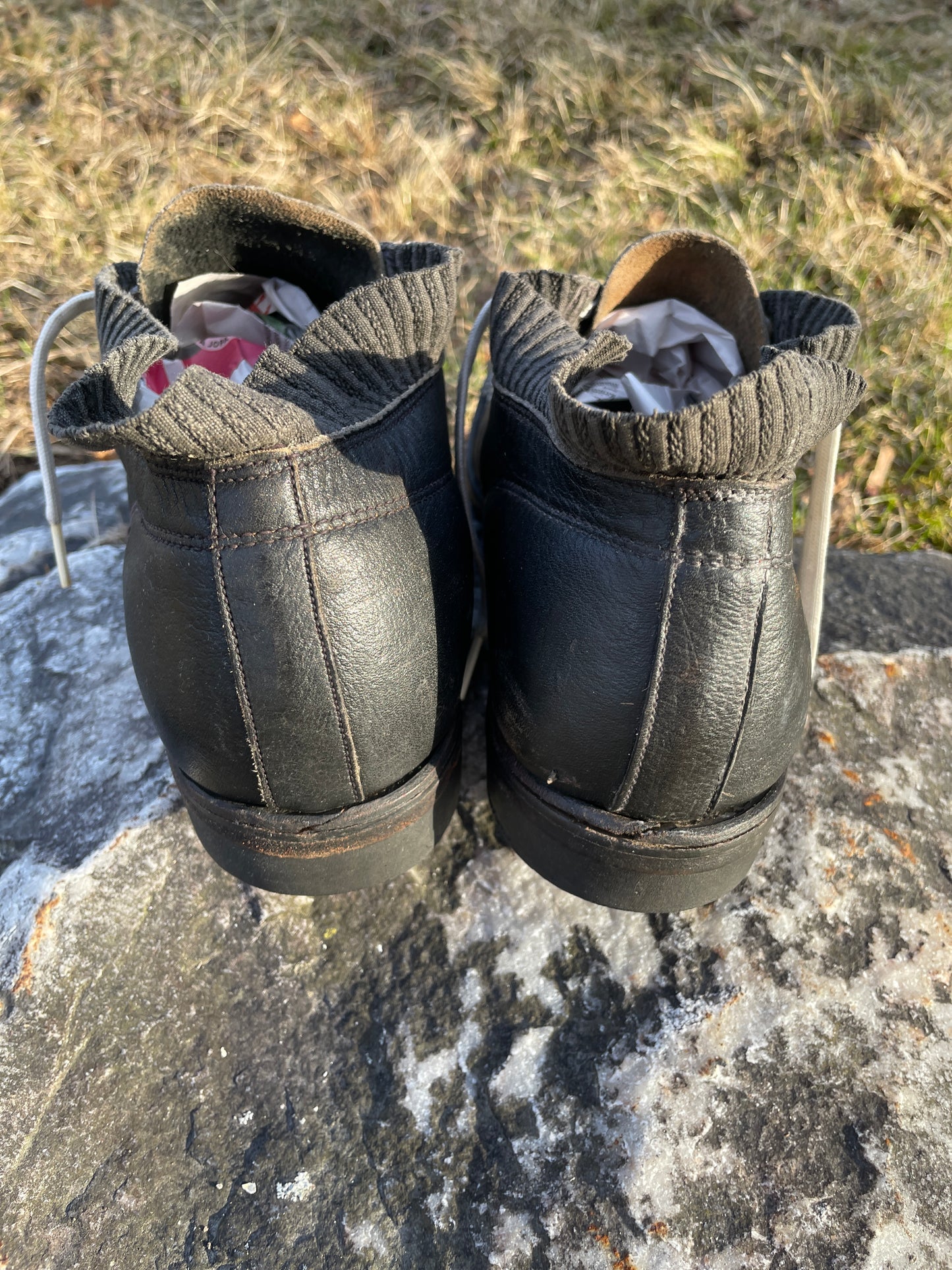Size 43 (US Men's 9.5/10) 1960s Finnish Cross-Country Skiing Racing Boots - All Leather!!!!
