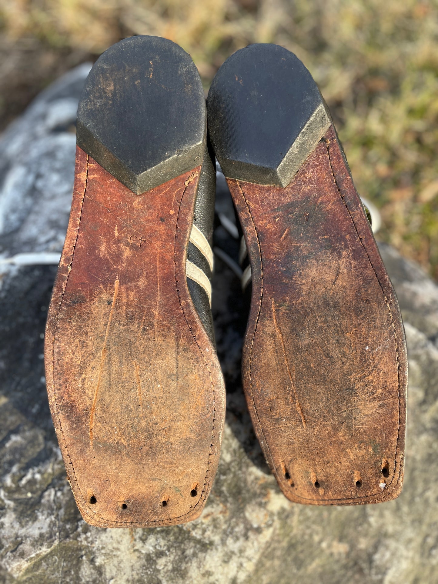 Size 43 (US Men's 9.5/10) 1960s Finnish Cross-Country Skiing Racing Boots - All Leather!!!!
