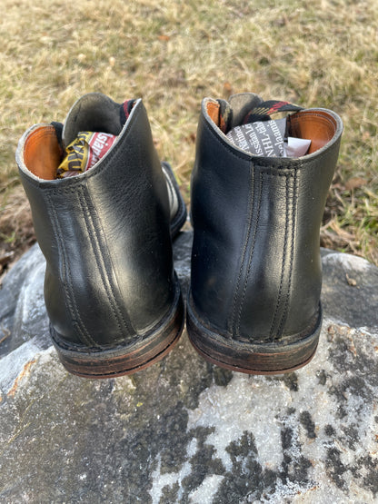 Size 40 (US Women's 9/9.5) 1960s Norwegian Cross-Country Skiing Racing Boots - All Leather!!!!
