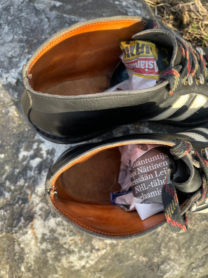 Size 40 (US Women's 9/9.5) 1960s Norwegian Cross-Country Skiing Racing Boots - All Leather!!!!