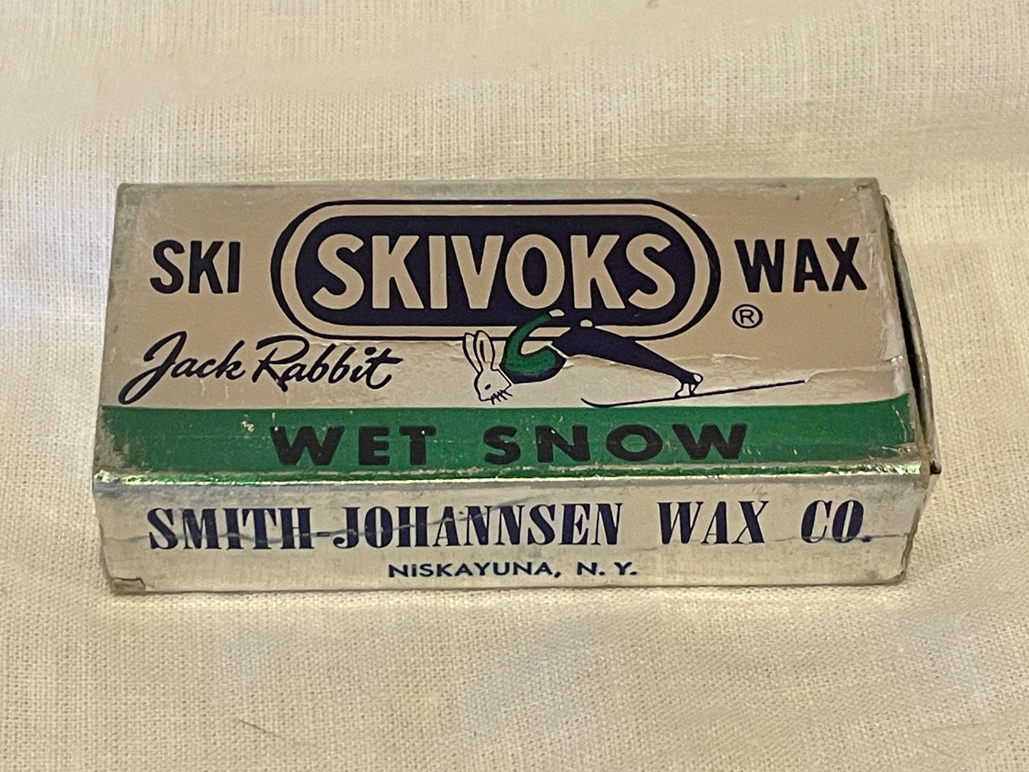 Jackrabbit Johannsen Ski Wax - Smells Great!  Less Filling...