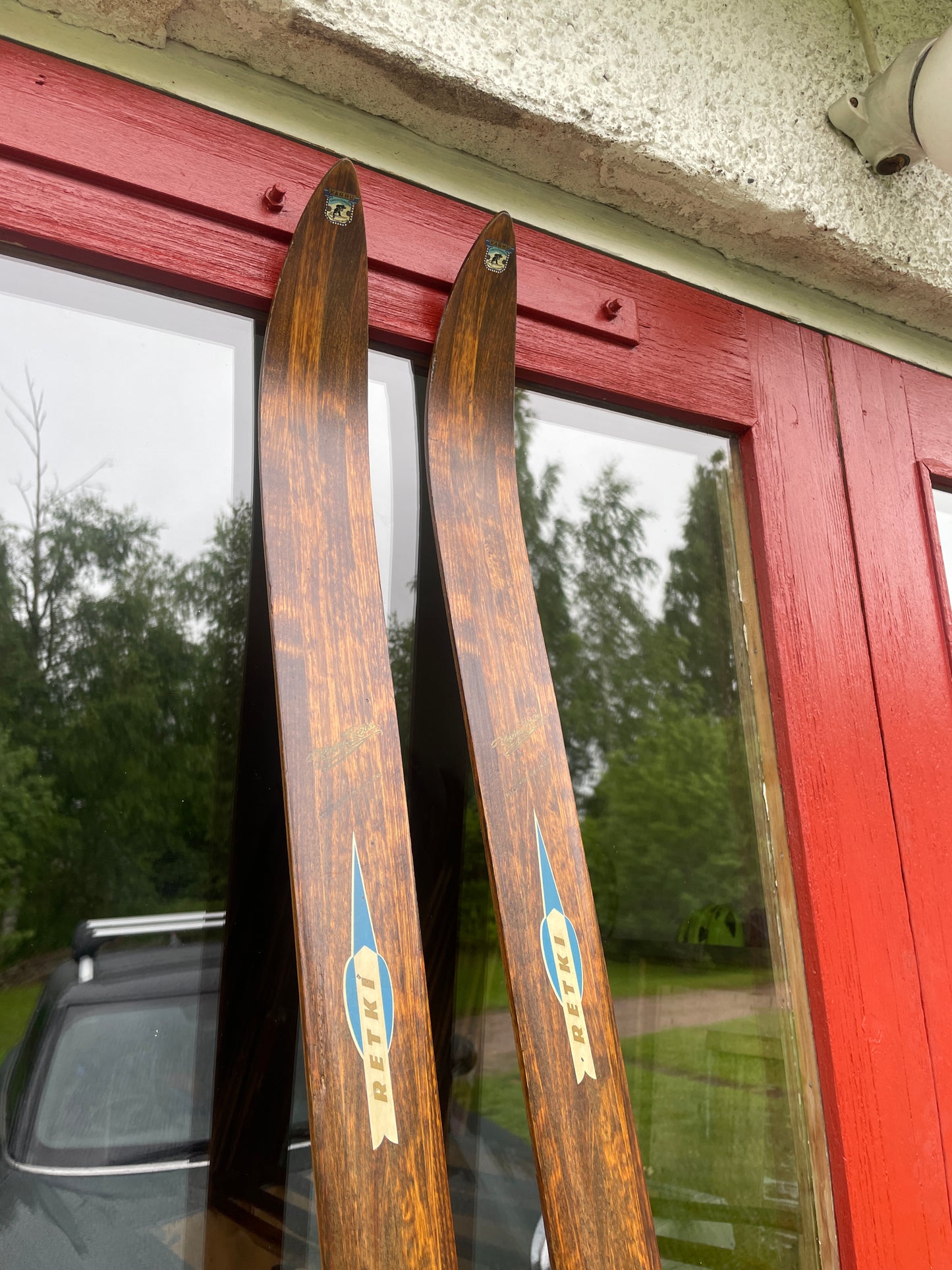 215cm Vintage Karhu "Retki" Wood Cross-Country Skis