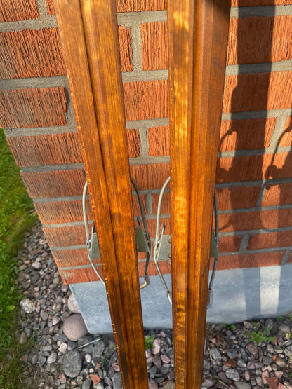 205cm Karhu "Lumi" Wood Cross Country Skis - Jofa Cable Bindings - Beautiful!!!