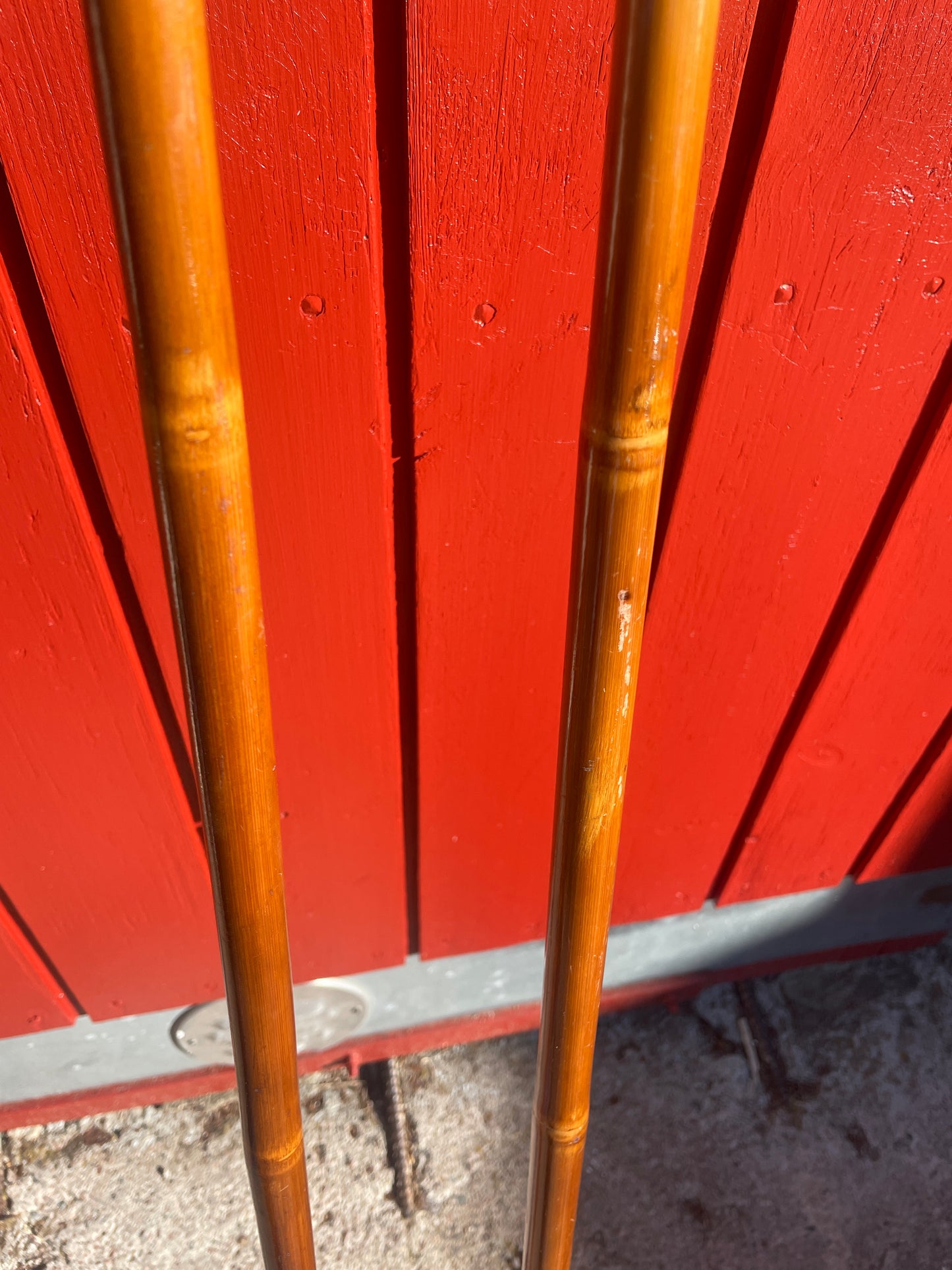 130cm P.T. Helleberg/Lillehammer Bamboo Cross-Country Ski Poles - 1950s/60s - Leather/Wicker Ring Baskets!!!