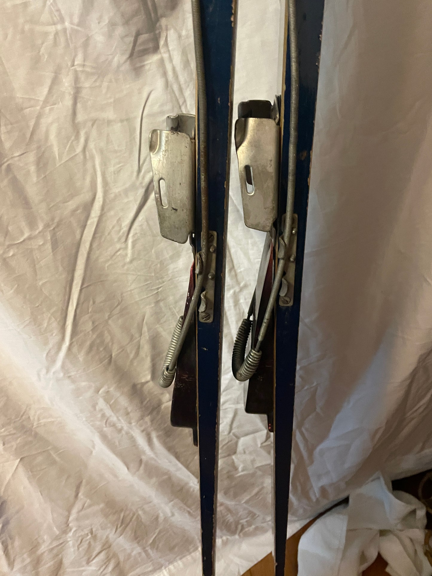 200cm Gravdal Norwegian Wood Jumping Skis from 1960s - FAR OUT COLOUR!!!