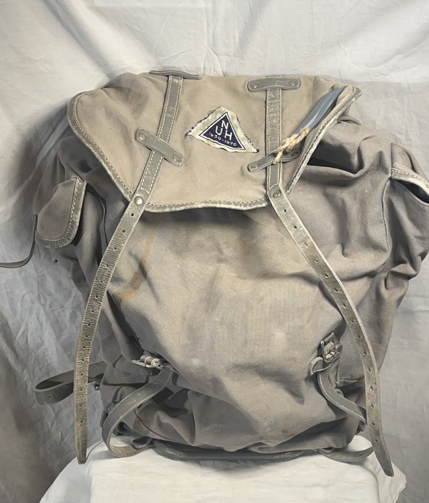 Vintage Bergans of Norway Kids' Leather/Canvas Frame Rucksack Vintage Bergans of Norway Kids' Leather/Canvas Frame Rucksack