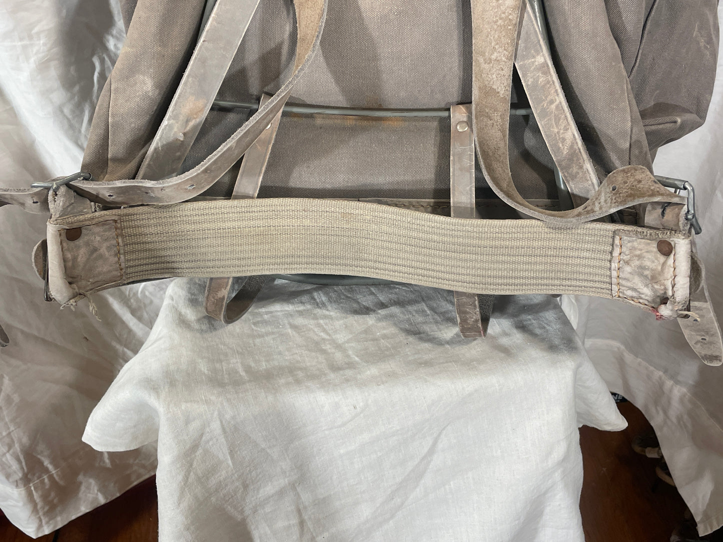Vintage 1960s Rondane - Brede Vollestad of Oslo Leather/Canvas Frame Rucksack - GREAT condition!