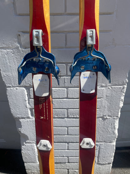 BARGAIN BIN!!! - 215cm Madshus Langrenn early 1970s Wood Cross-Country Skis