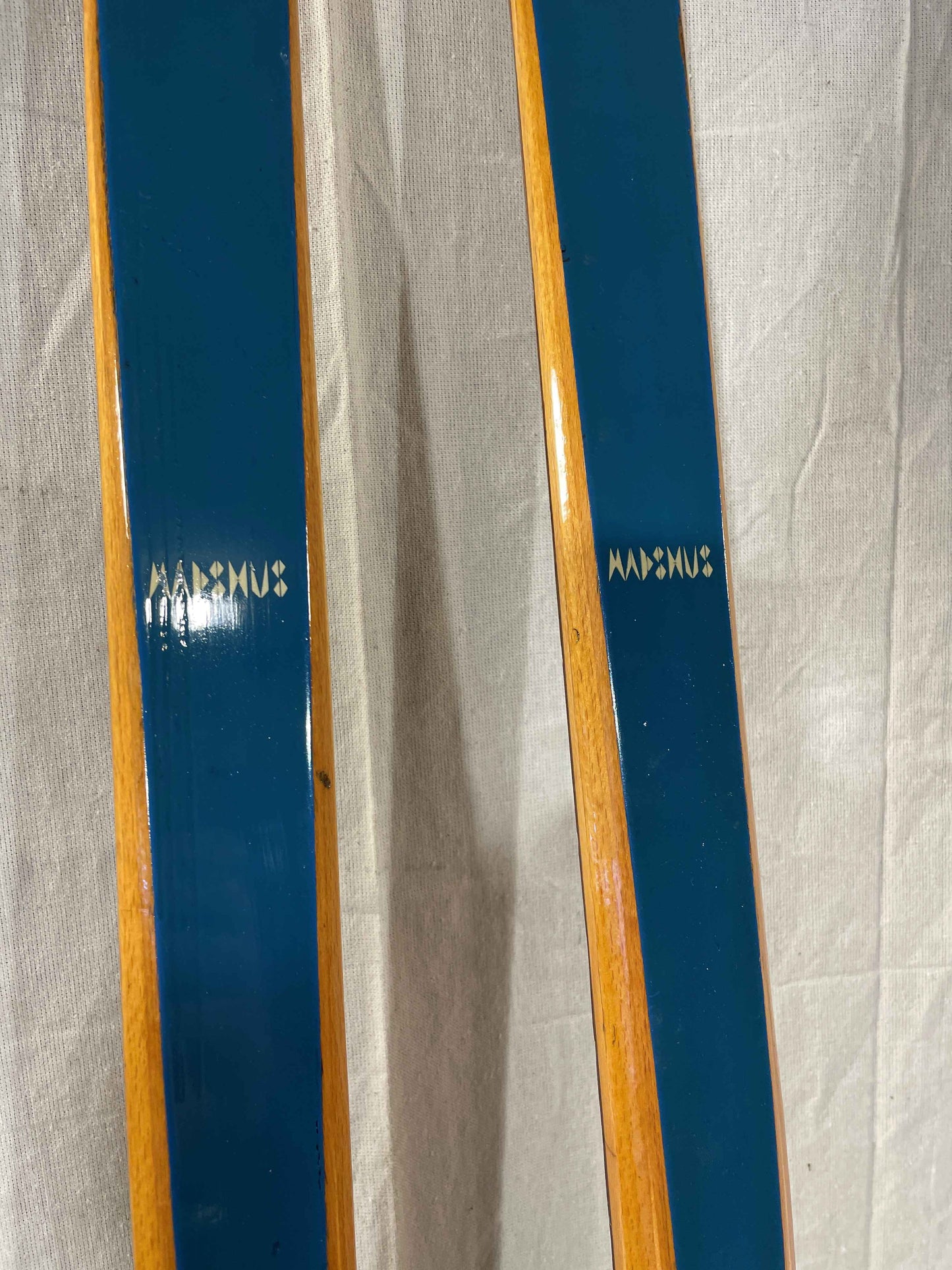 215cm Madshus Tur-Langrenn early 1970s Wood Cross-Country Skis