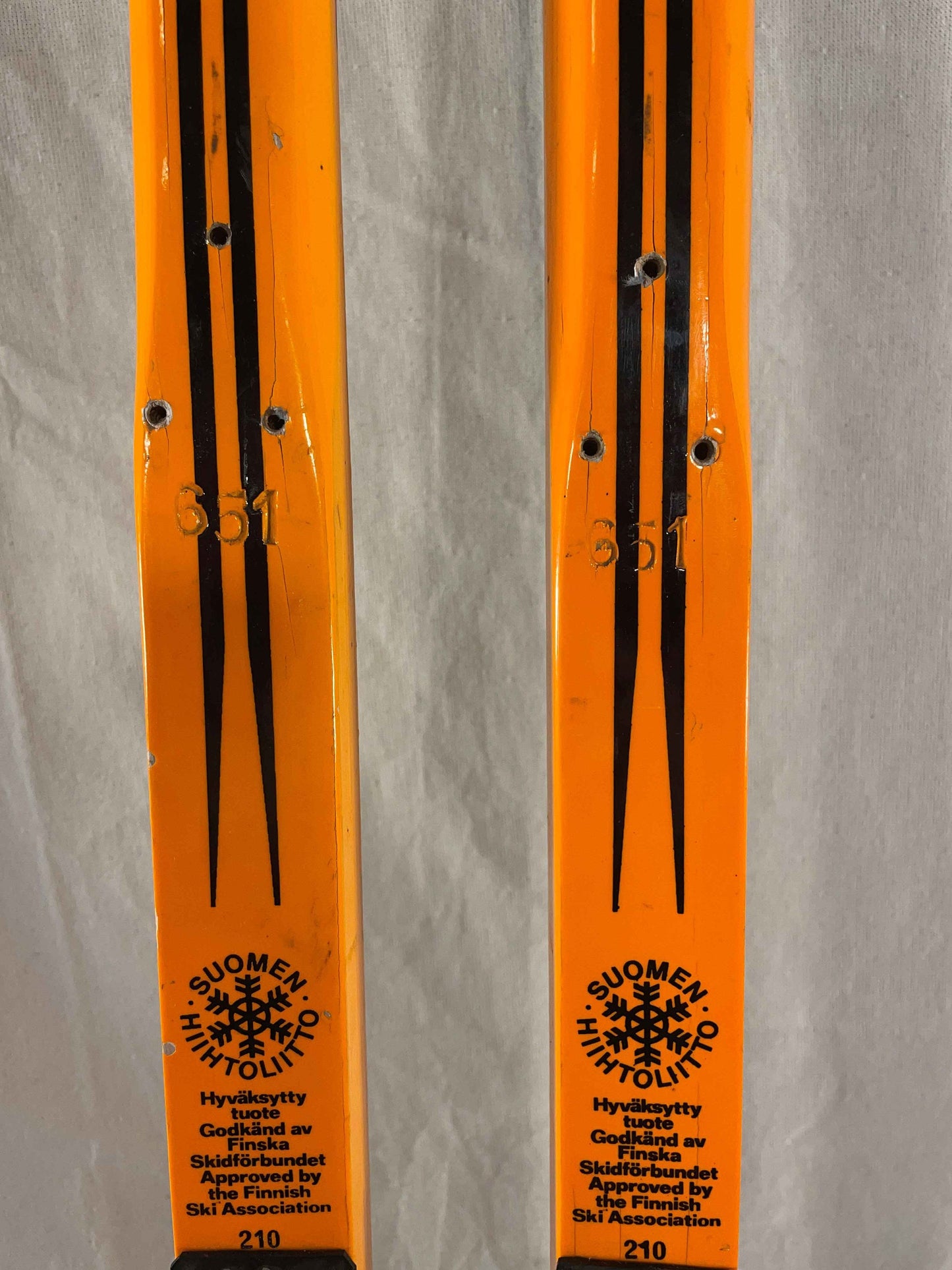 210cm Karhu "Team Racer" Wood Cross Country Racing Skis - NEVER USED