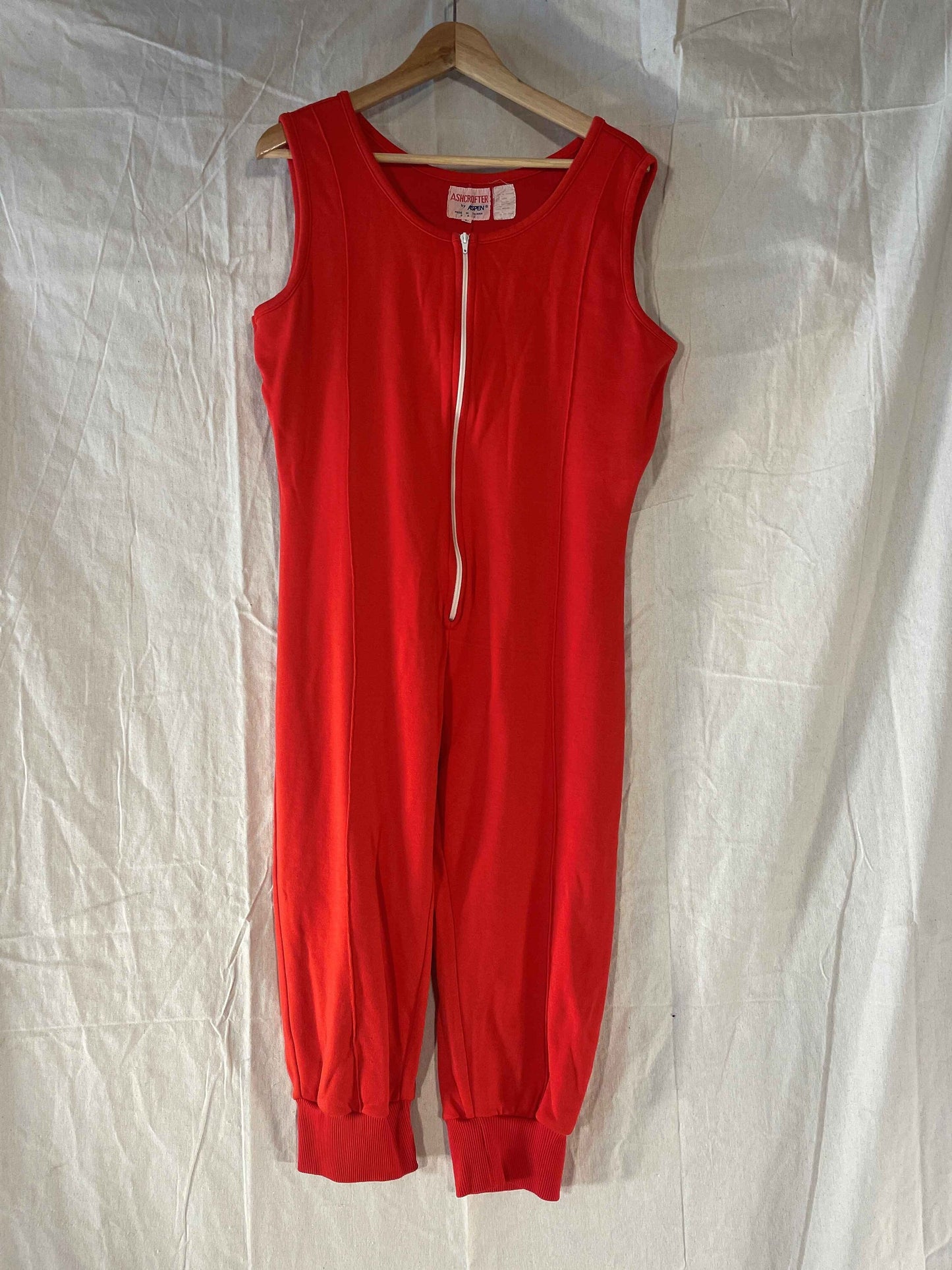 Size L 1970s Cross-Country Ski Bib Knickers - Cool Red Colour