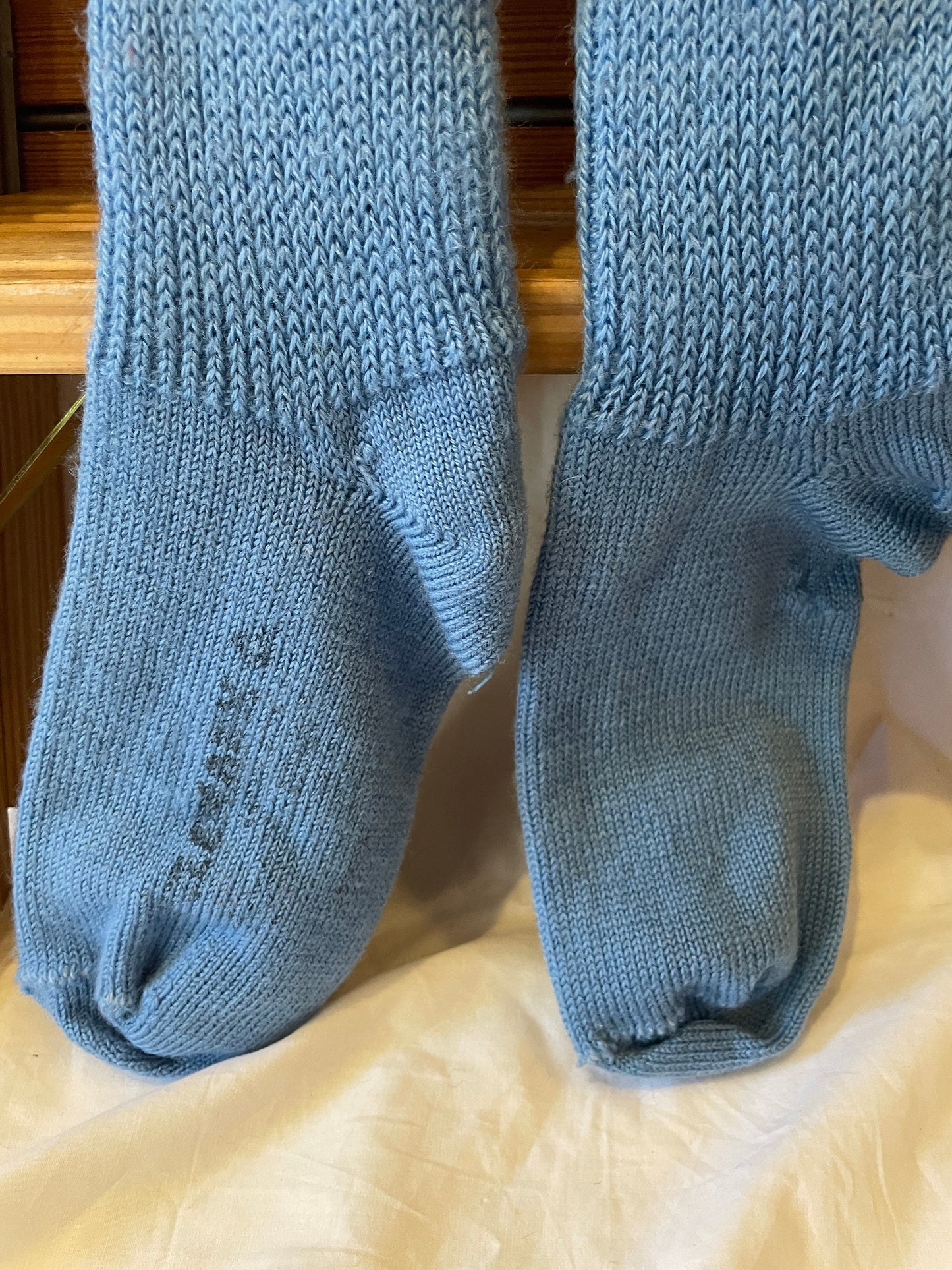 Size M/L - Vintage Cross-Country Ski Wool Knicker Socks - Light Blue with Snowflakes!