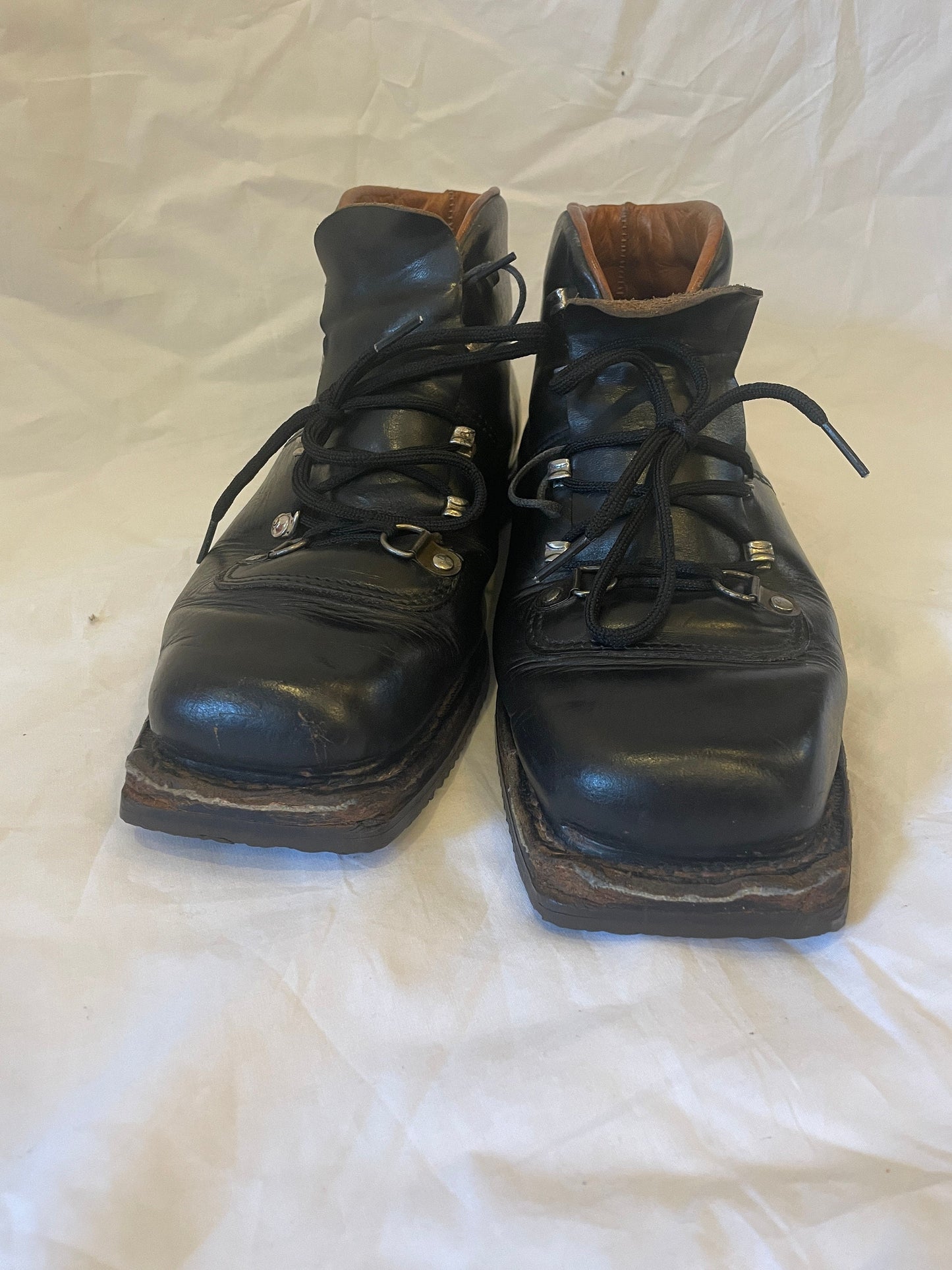 Size 42 (US Men's 8.5/9) - 1950s/1960s Norwegian Suveren Leather Ski Boots - Double-Tongue - Freshly Restored!!!