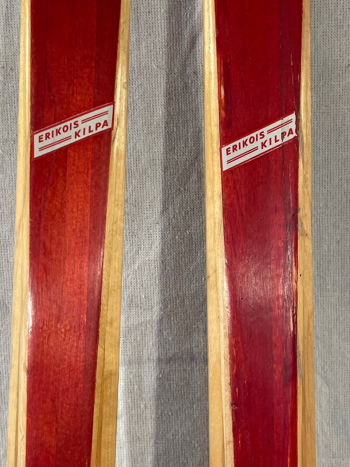 210cm Peltonen "Erikoiskilpa" Cross-Country Racing Skis - Late 1960s - RareRareRare