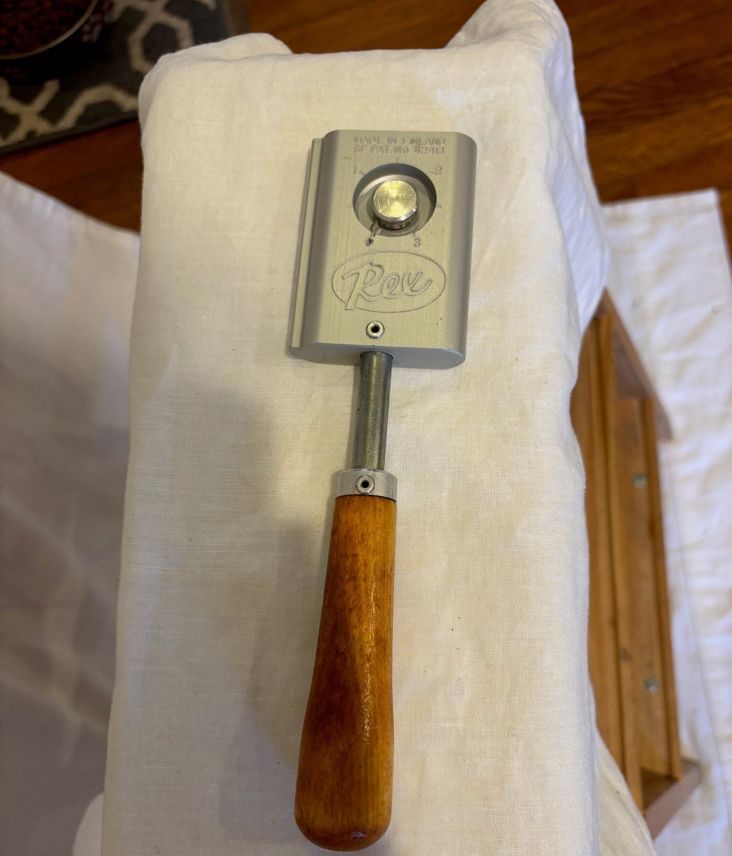 Rex Ski Waxing Hand Iron - Beautiful Wood Handle!